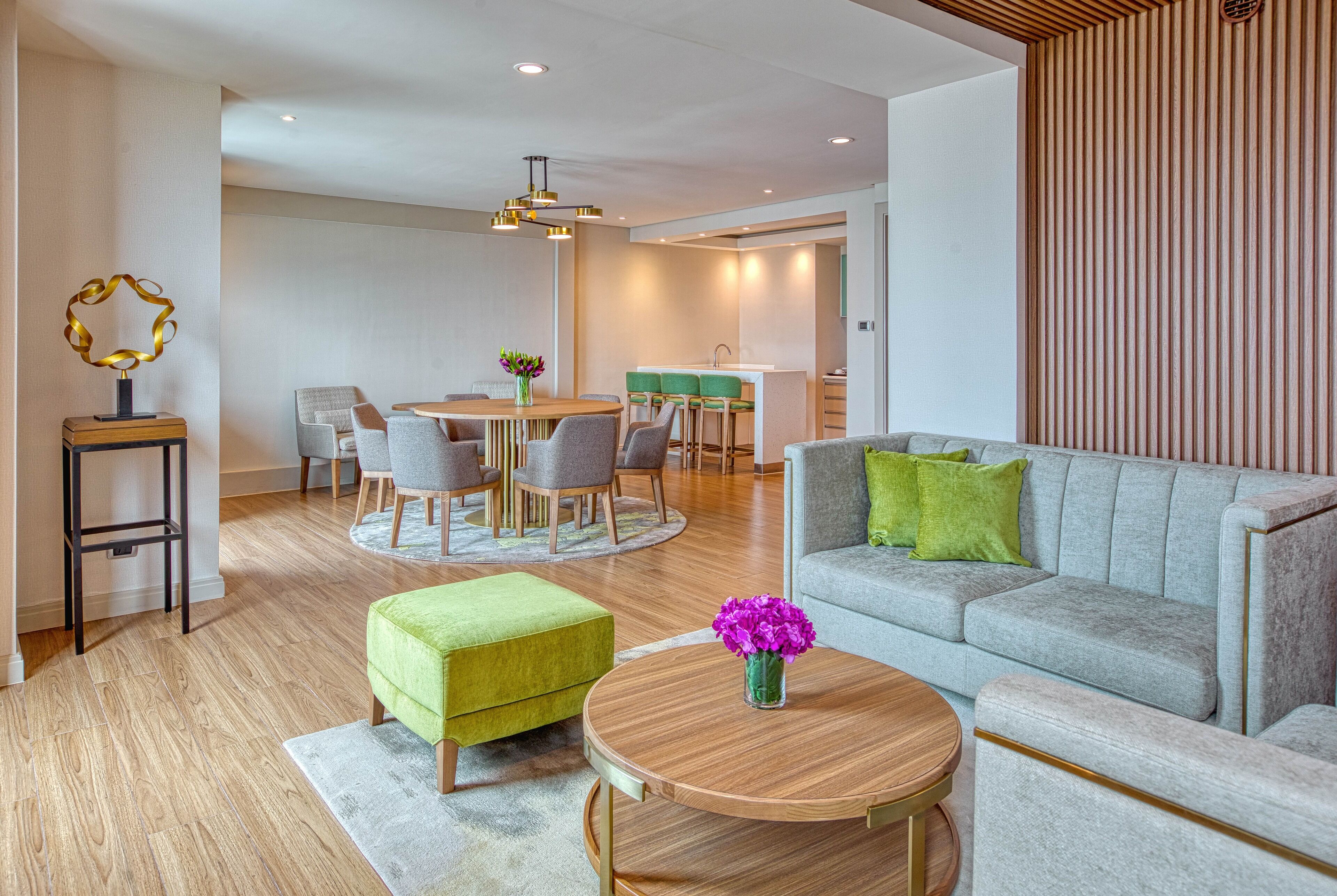 Eastwood Richmonde Eastwood Richmonde