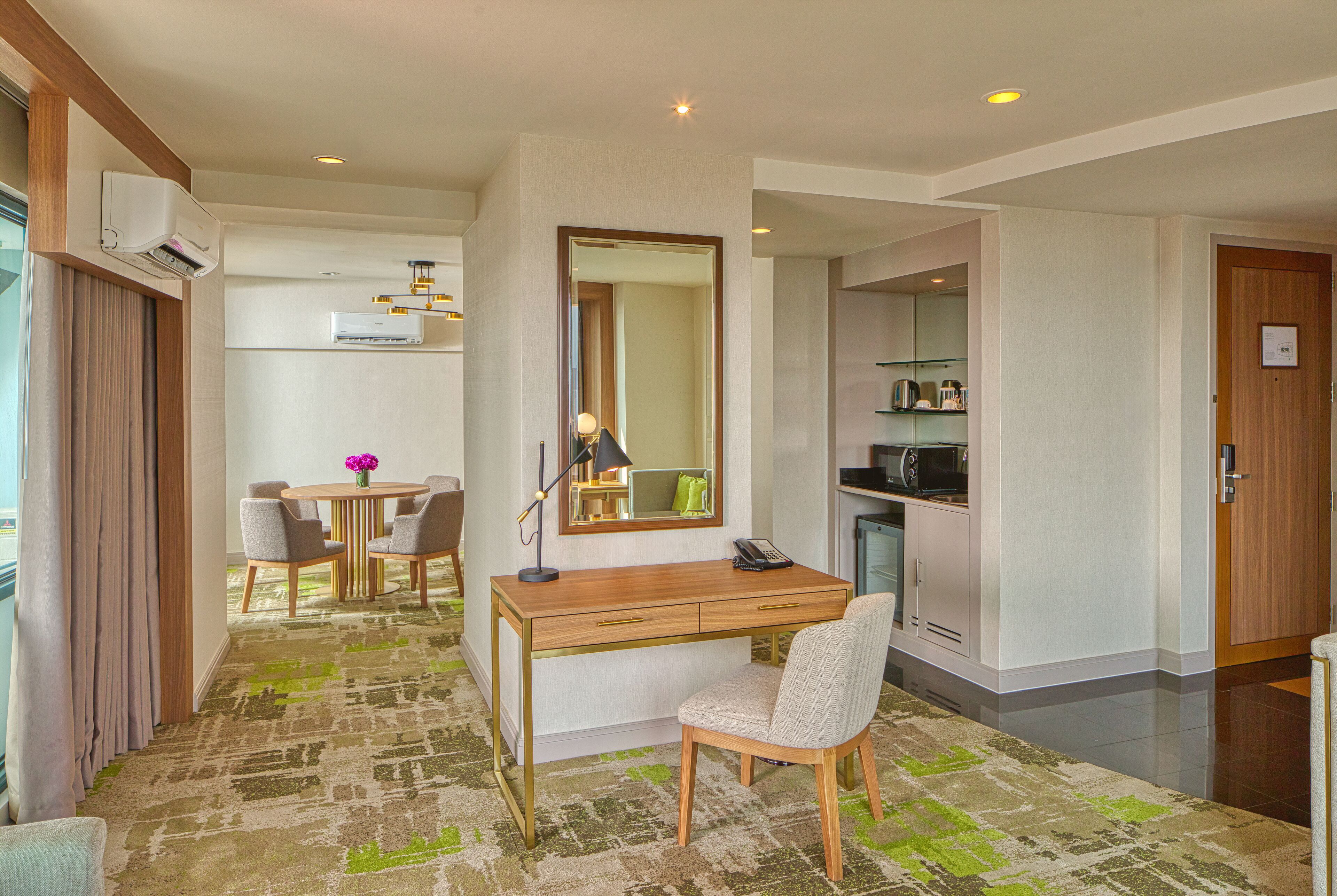 Eastwood Richmonde Eastwood Richmonde