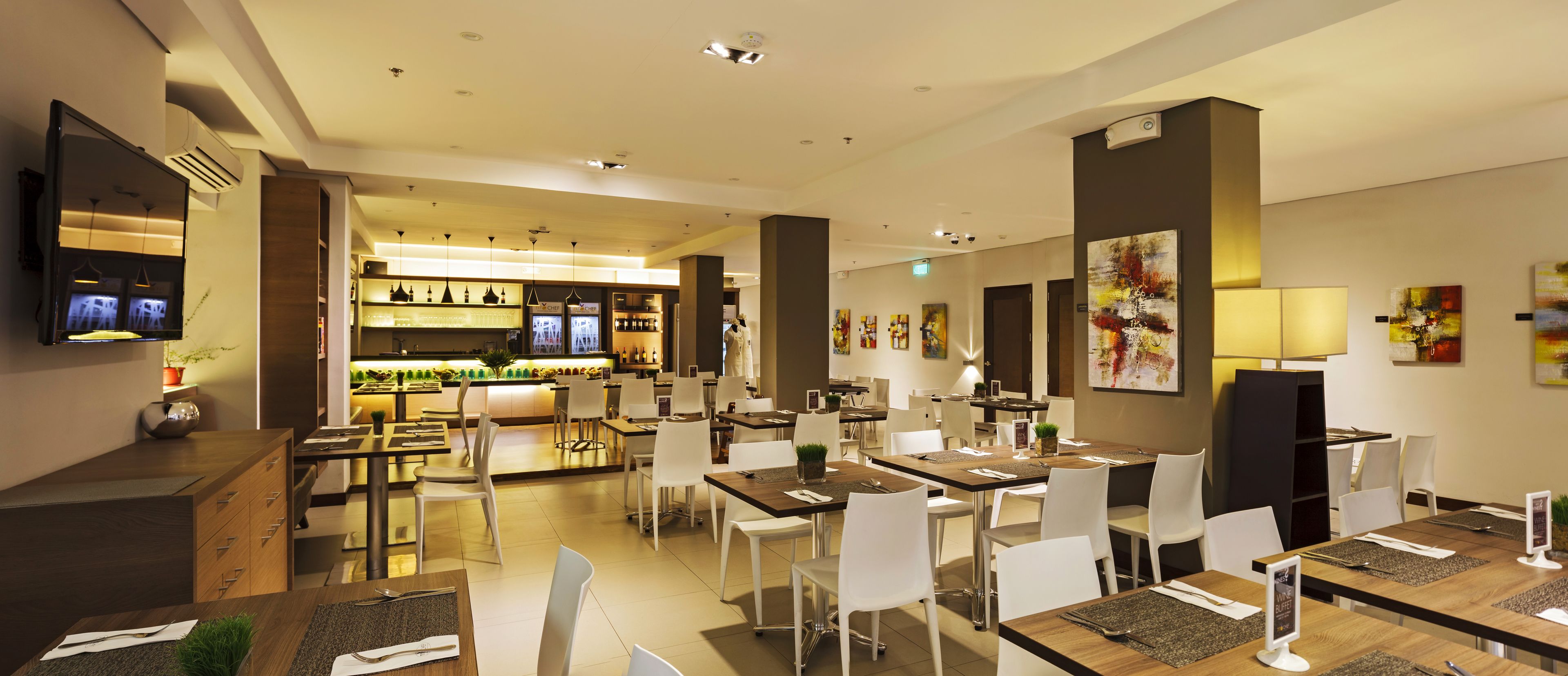 Microtel by Wyndham Acropolis Microtel by Wyndham Acropolis