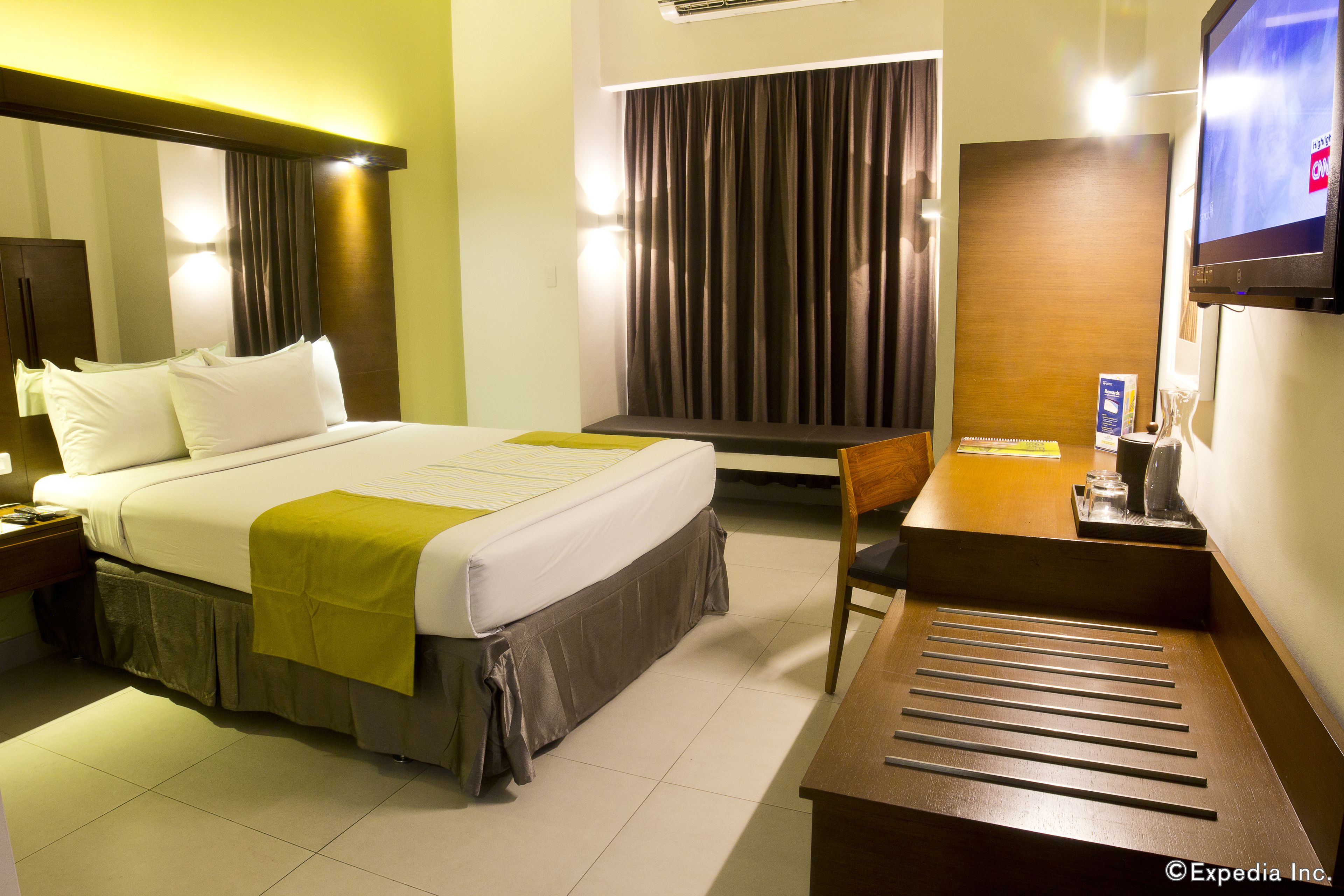 Microtel by Wyndham Acropolis Microtel by Wyndham Acropolis