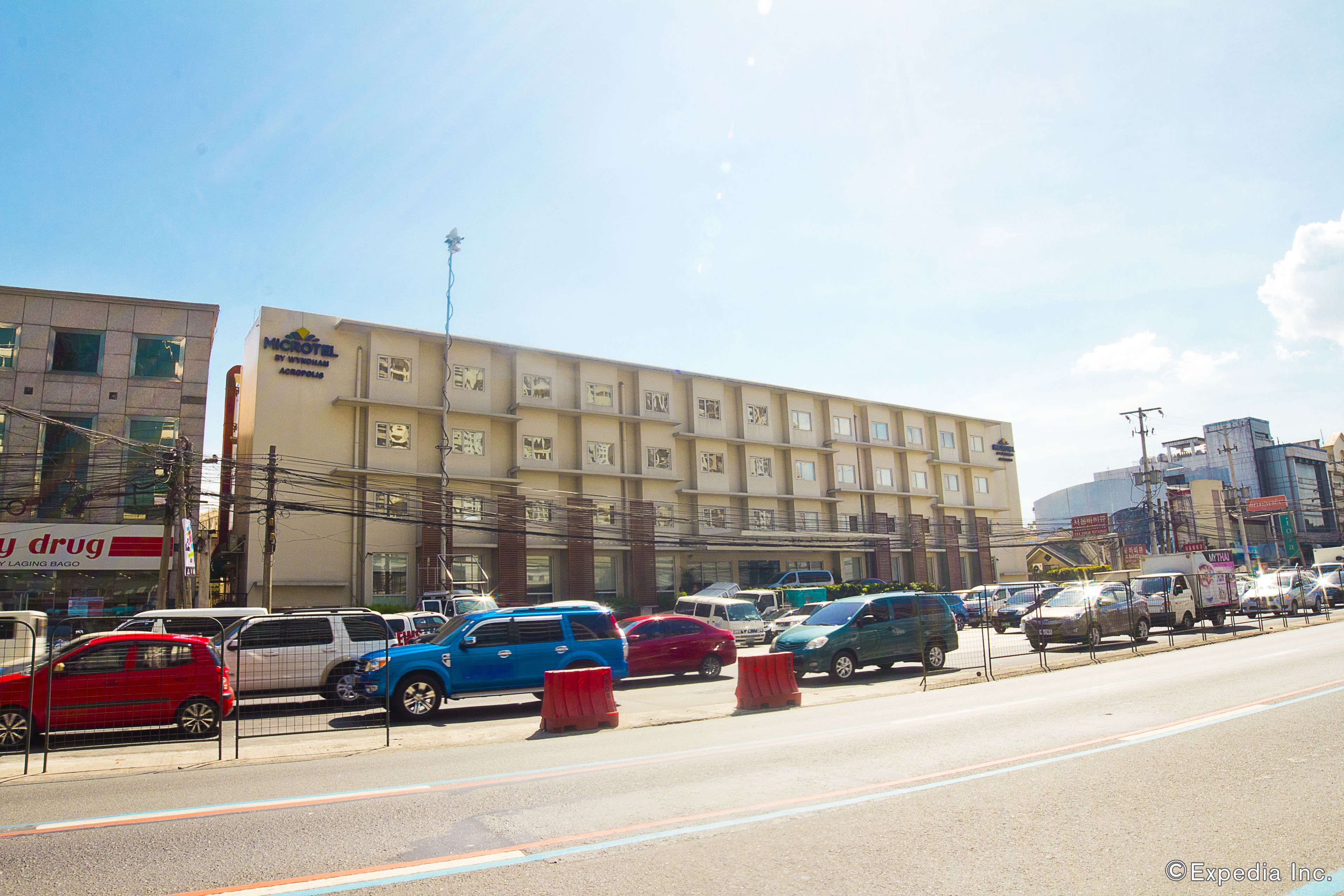 Microtel by Wyndham Acropolis Microtel by Wyndham Acropolis