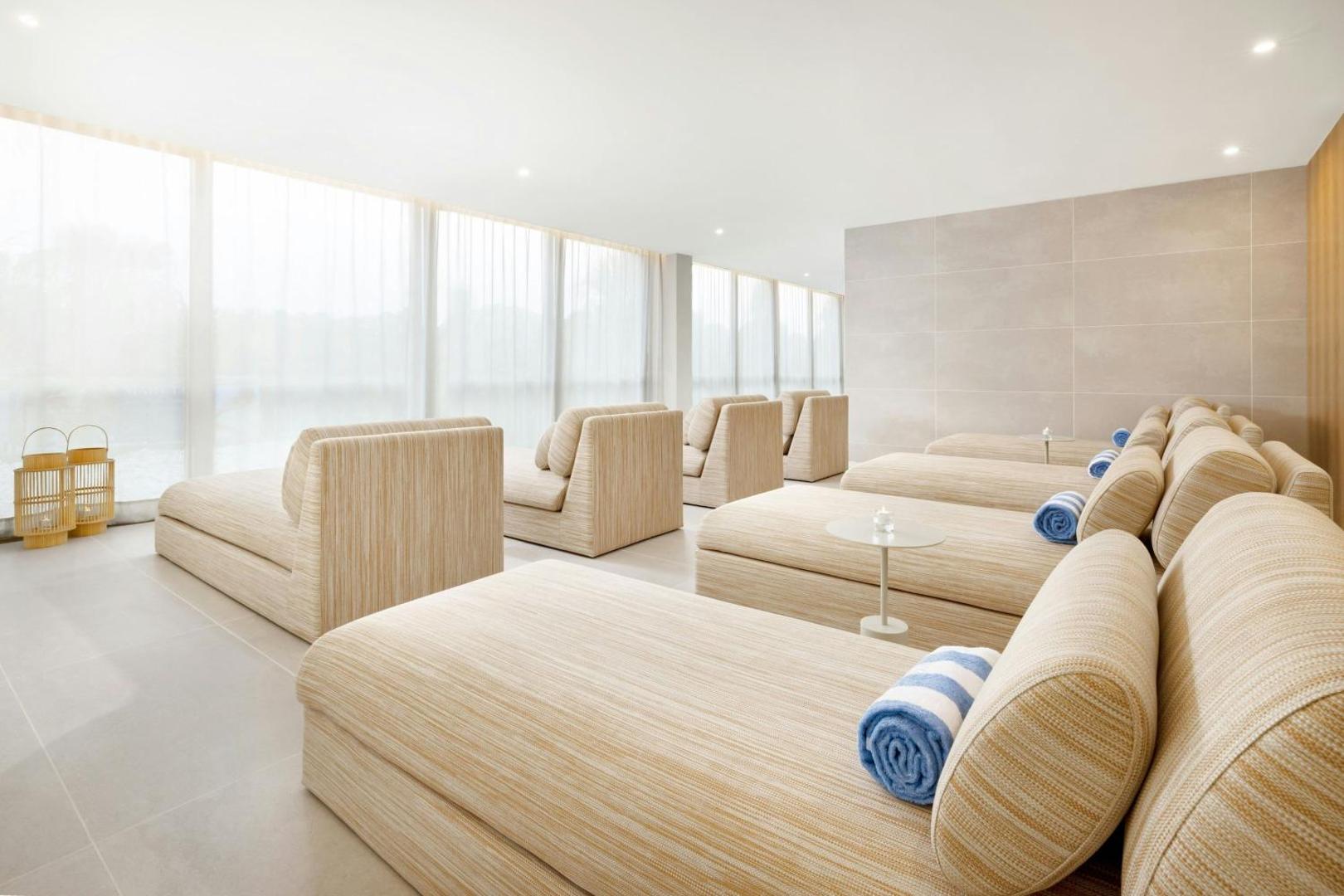 The Westin Salgados Beach Resort, Algarve