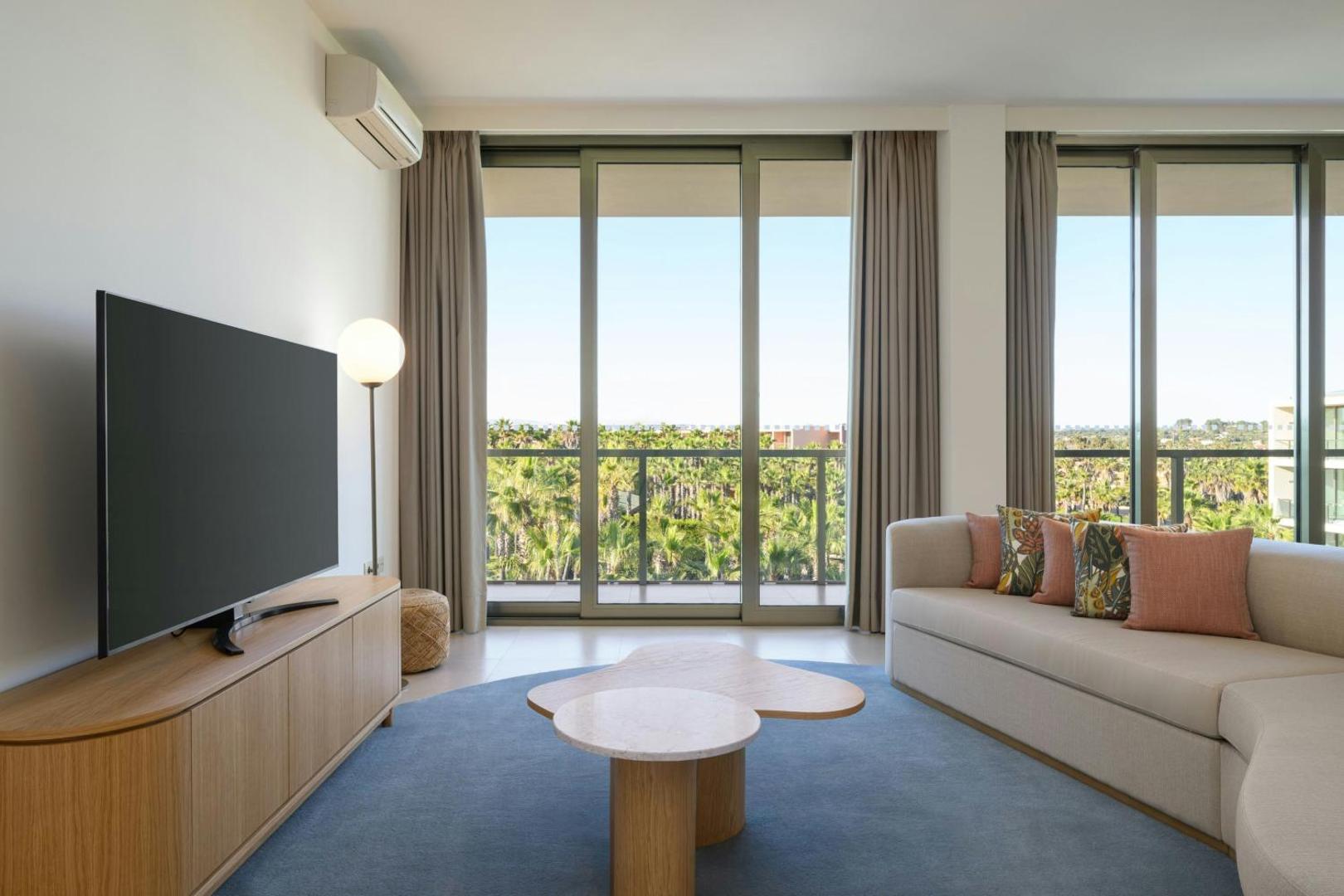 The Westin Salgados Beach Resort, Algarve