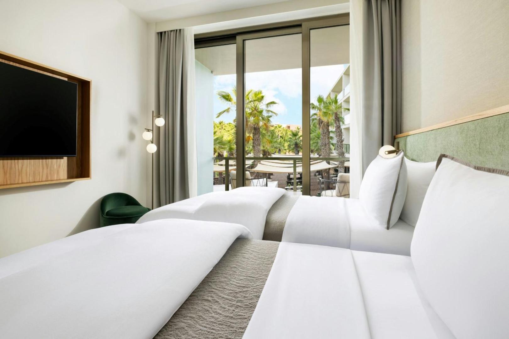 The Westin Salgados Beach Resort, Algarve