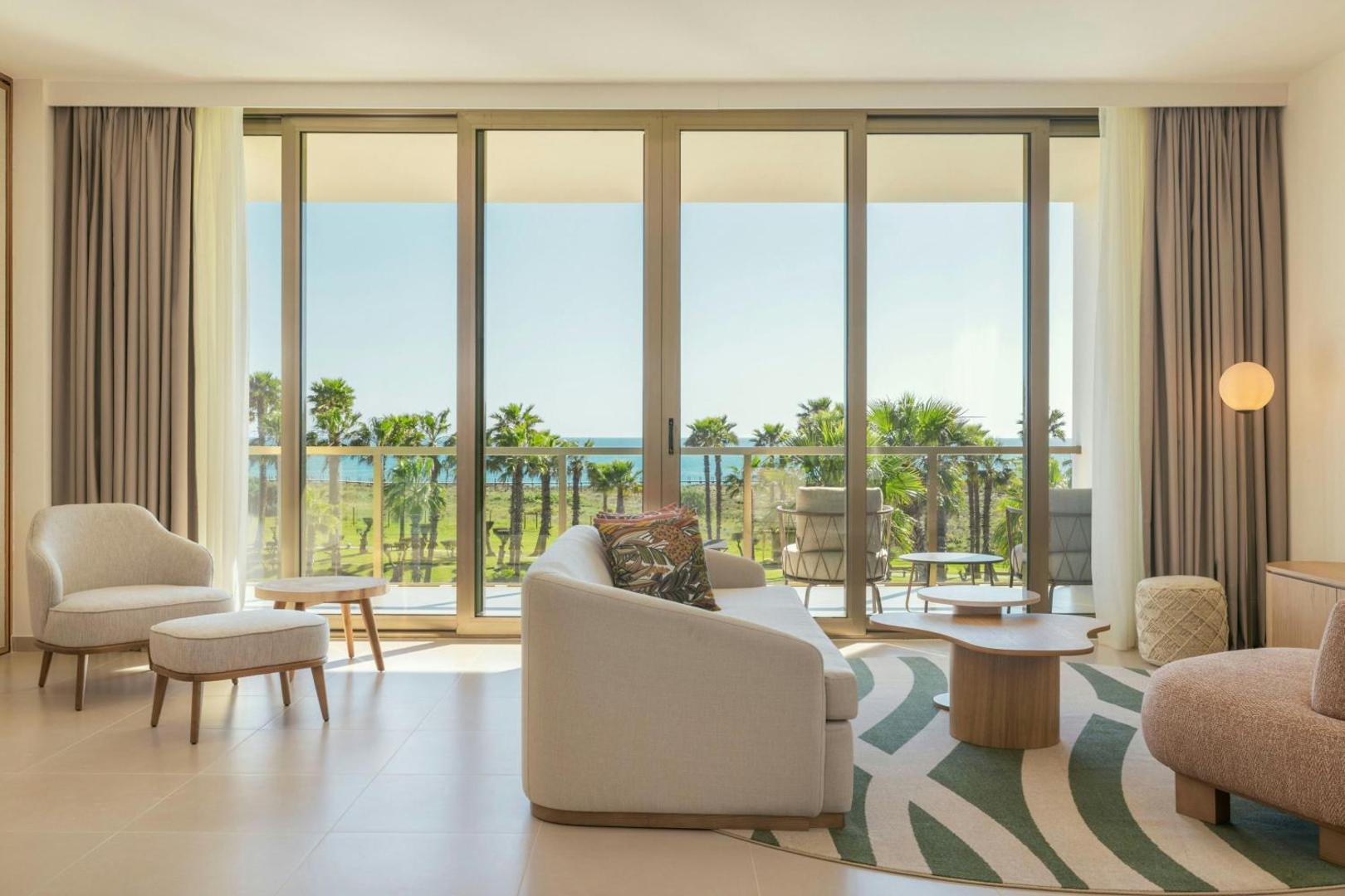 The Westin Salgados Beach Resort, Algarve