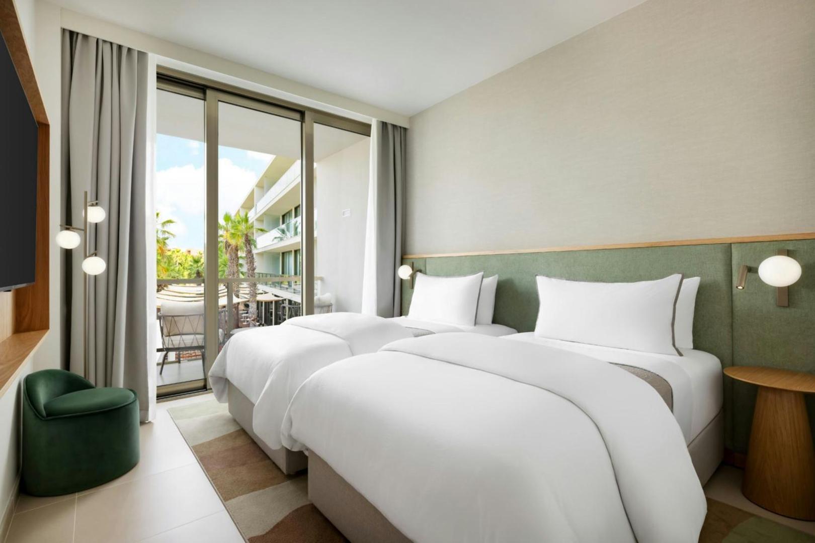 The Westin Salgados Beach Resort, Algarve