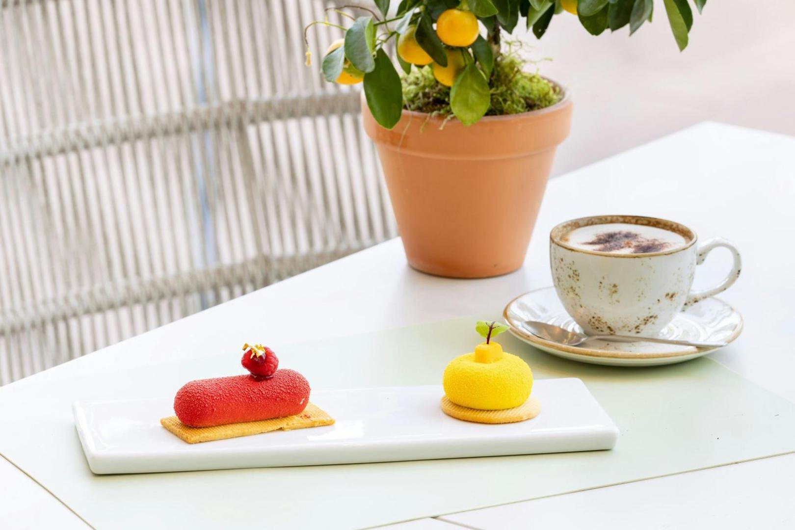 The Westin Salgados Beach Resort, Algarve