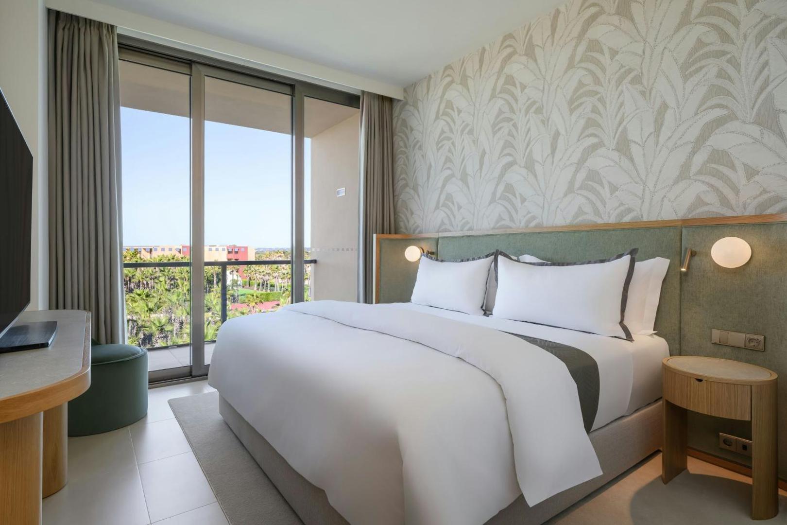 The Westin Salgados Beach Resort, Algarve