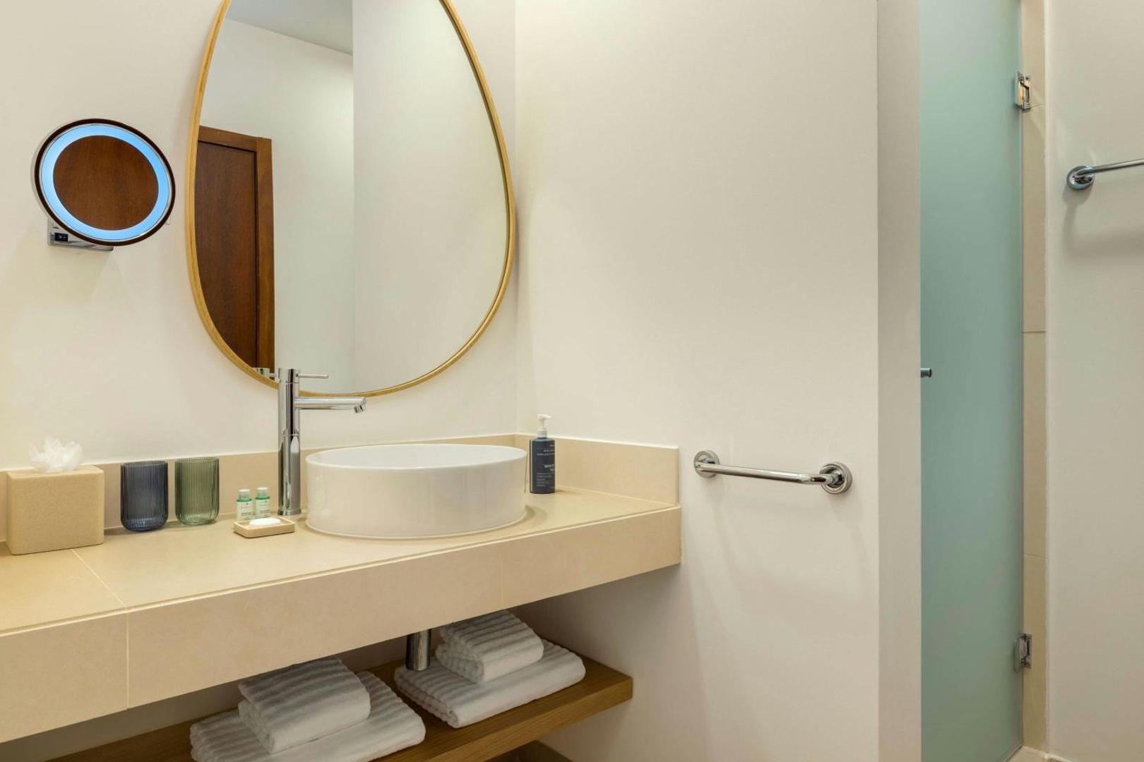 The Westin Salgados Beach Resort, Algarve