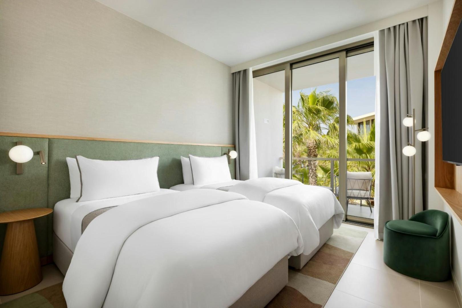 The Westin Salgados Beach Resort, Algarve