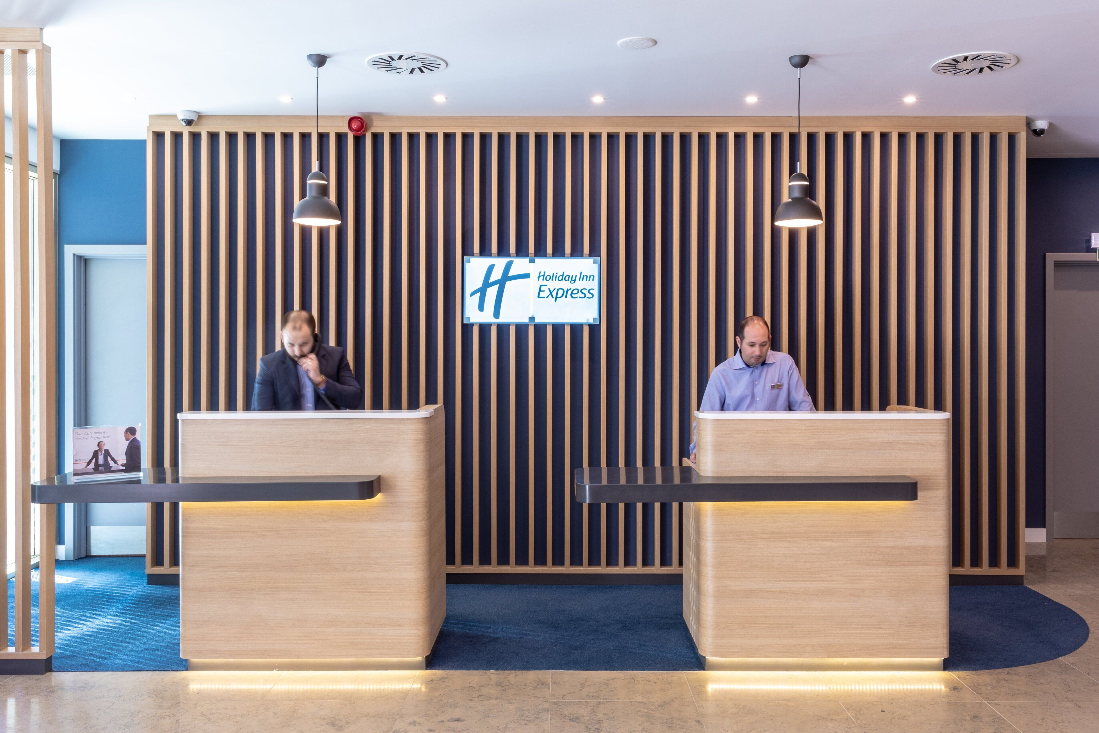 Holiday Inn Express Lisbon - Plaza Saldanha Holiday Inn Express Lisbon - Plaza Saldanha