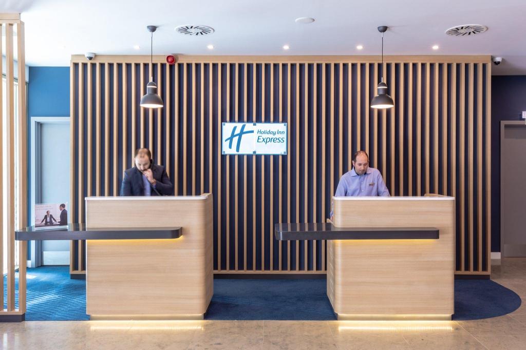 Holiday Inn Express Lisbon - Plaza Saldanha Holiday Inn Express Lisbon - Plaza Saldanha