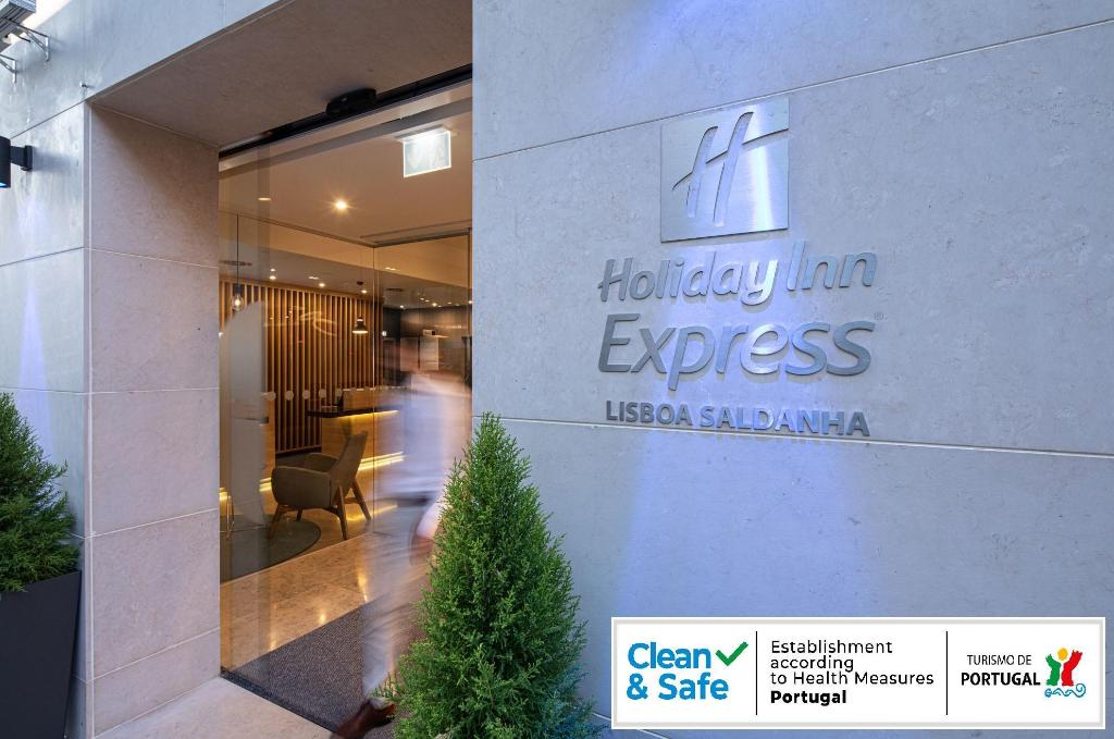 Holiday Inn Express Lisbon - Plaza Saldanha Holiday Inn Express Lisbon - Plaza Saldanha