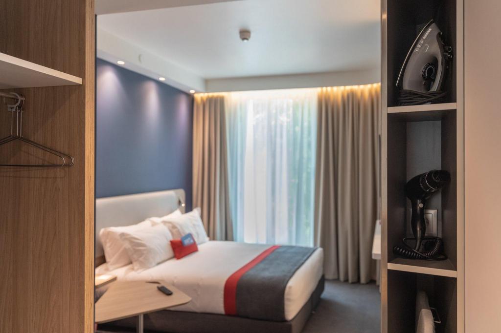 Holiday Inn Express Lisbon - Plaza Saldanha Holiday Inn Express Lisbon - Plaza Saldanha