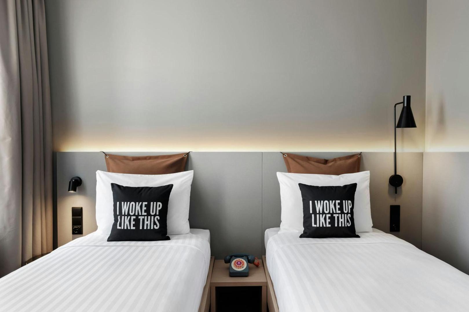 Moxy Alfragide Lisboa