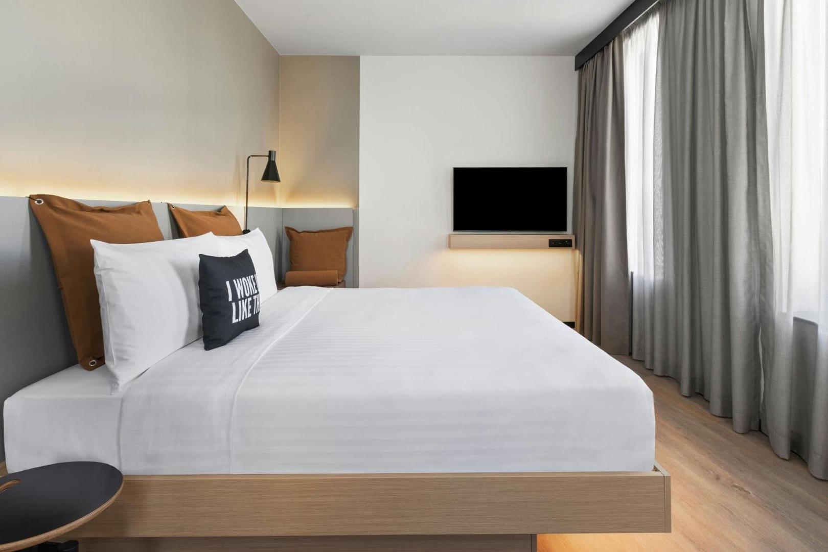 Moxy Alfragide Lisboa