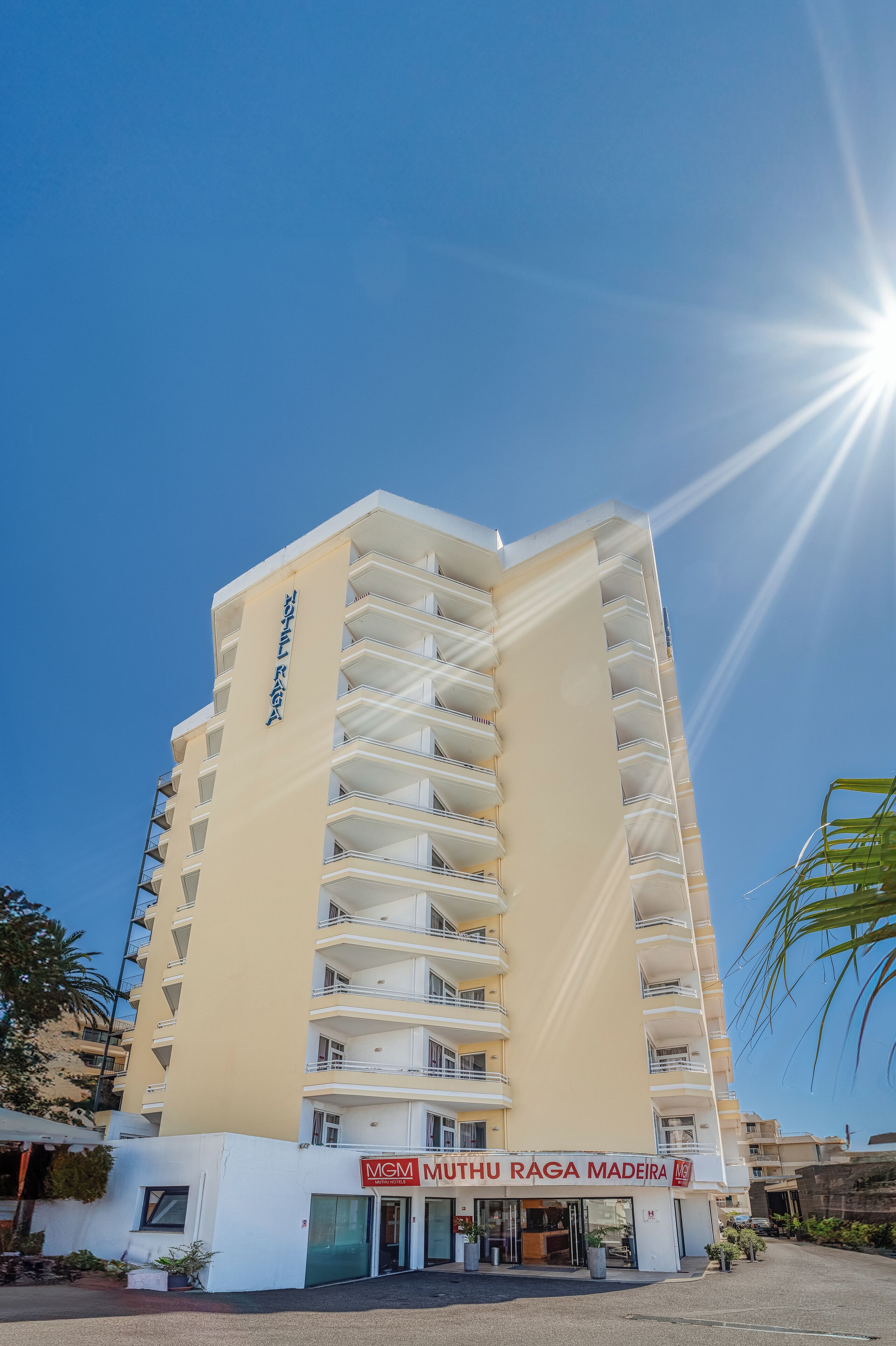 Muthu Raga Madeira Hotel