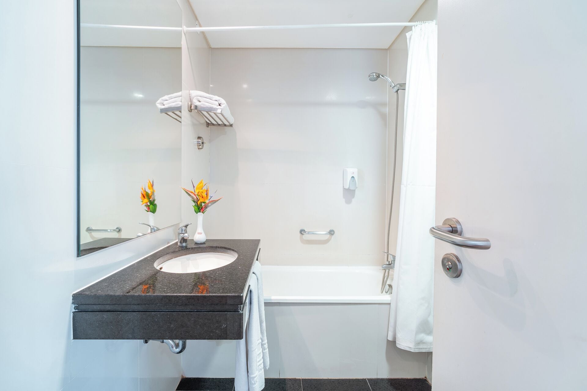 Muthu Raga Madeira Hotel