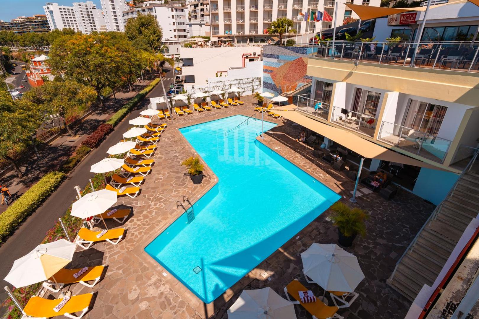 Muthu Raga Madeira Hotel