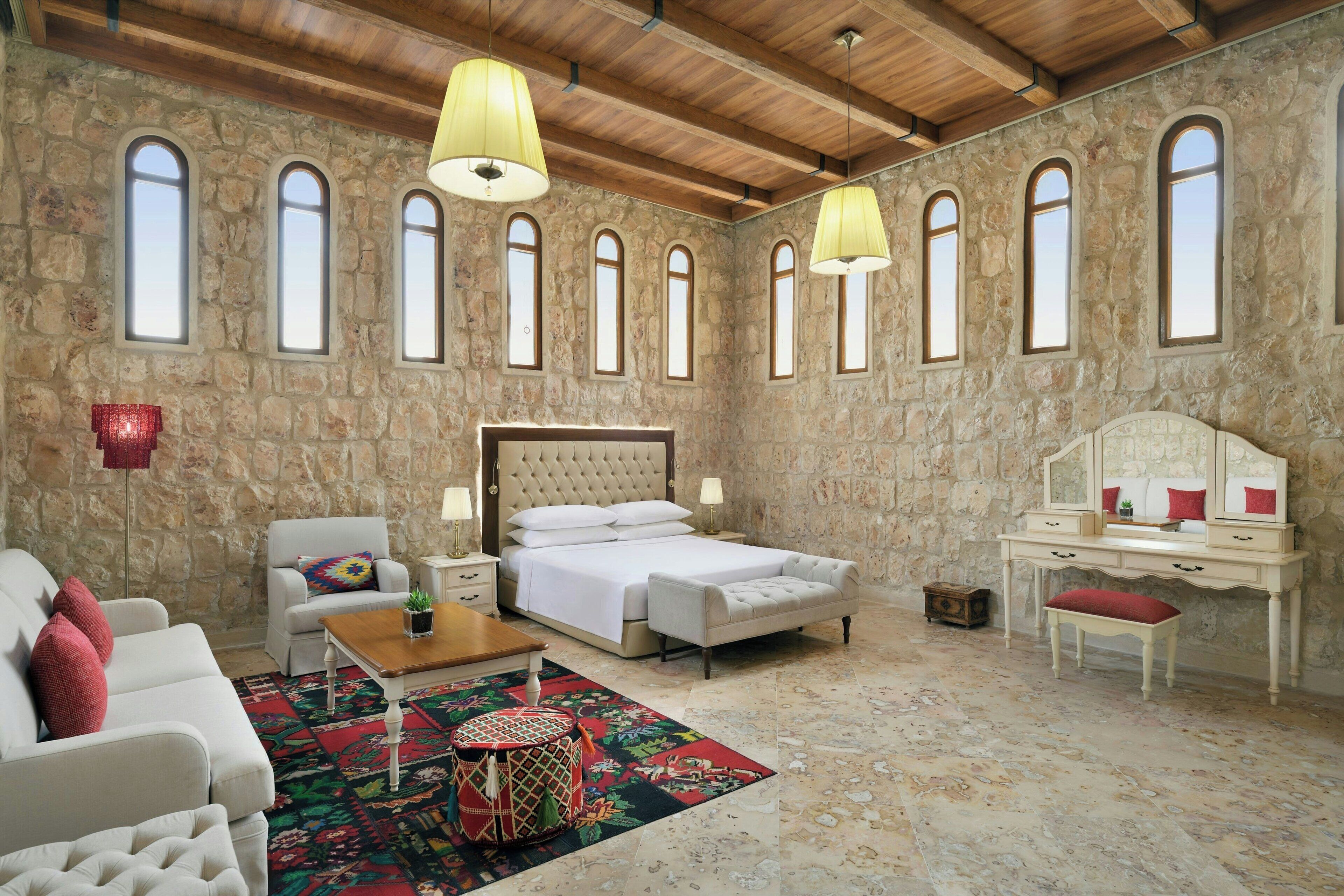 Al Samriya Autograph Collection