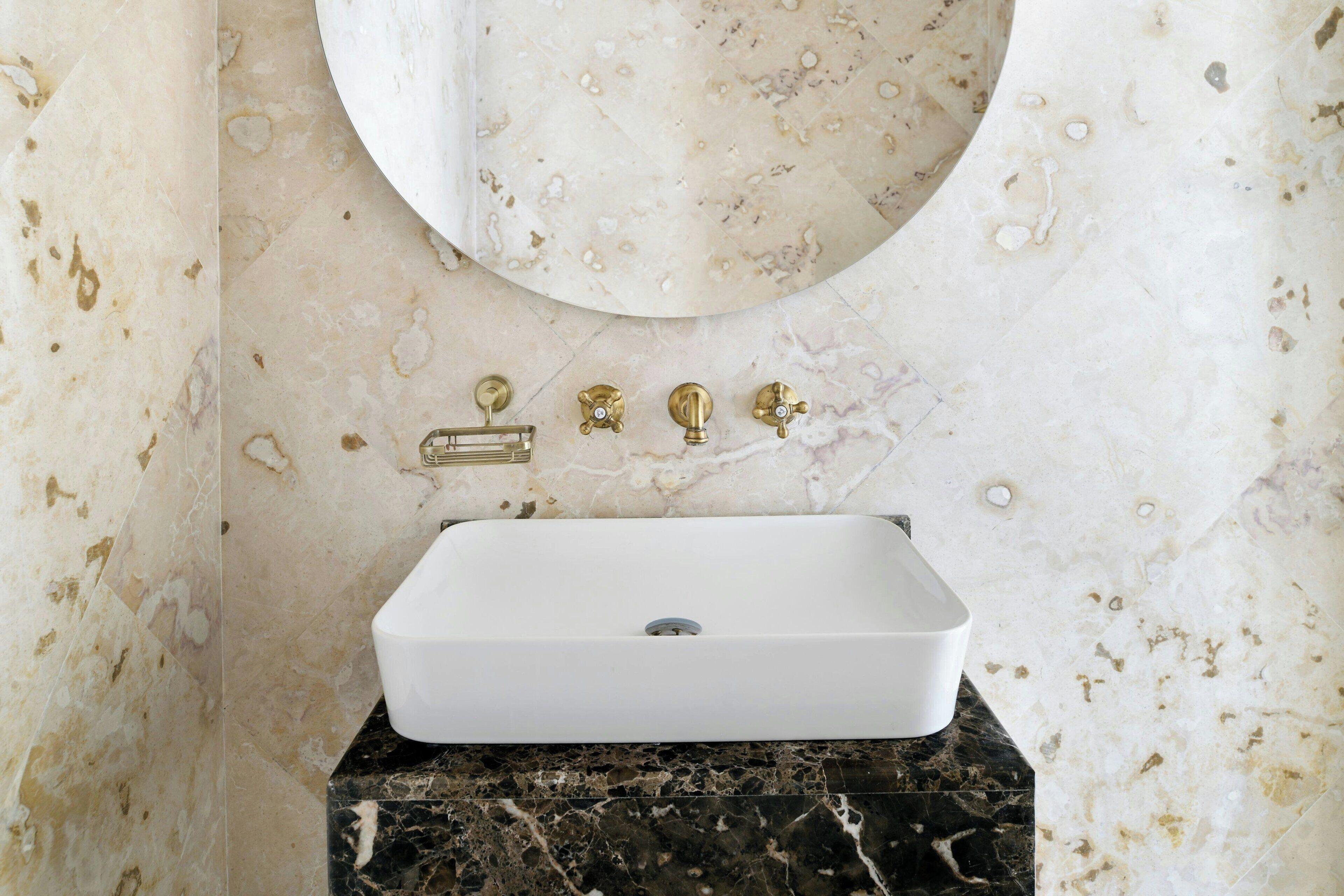 Al Samriya Autograph Collection