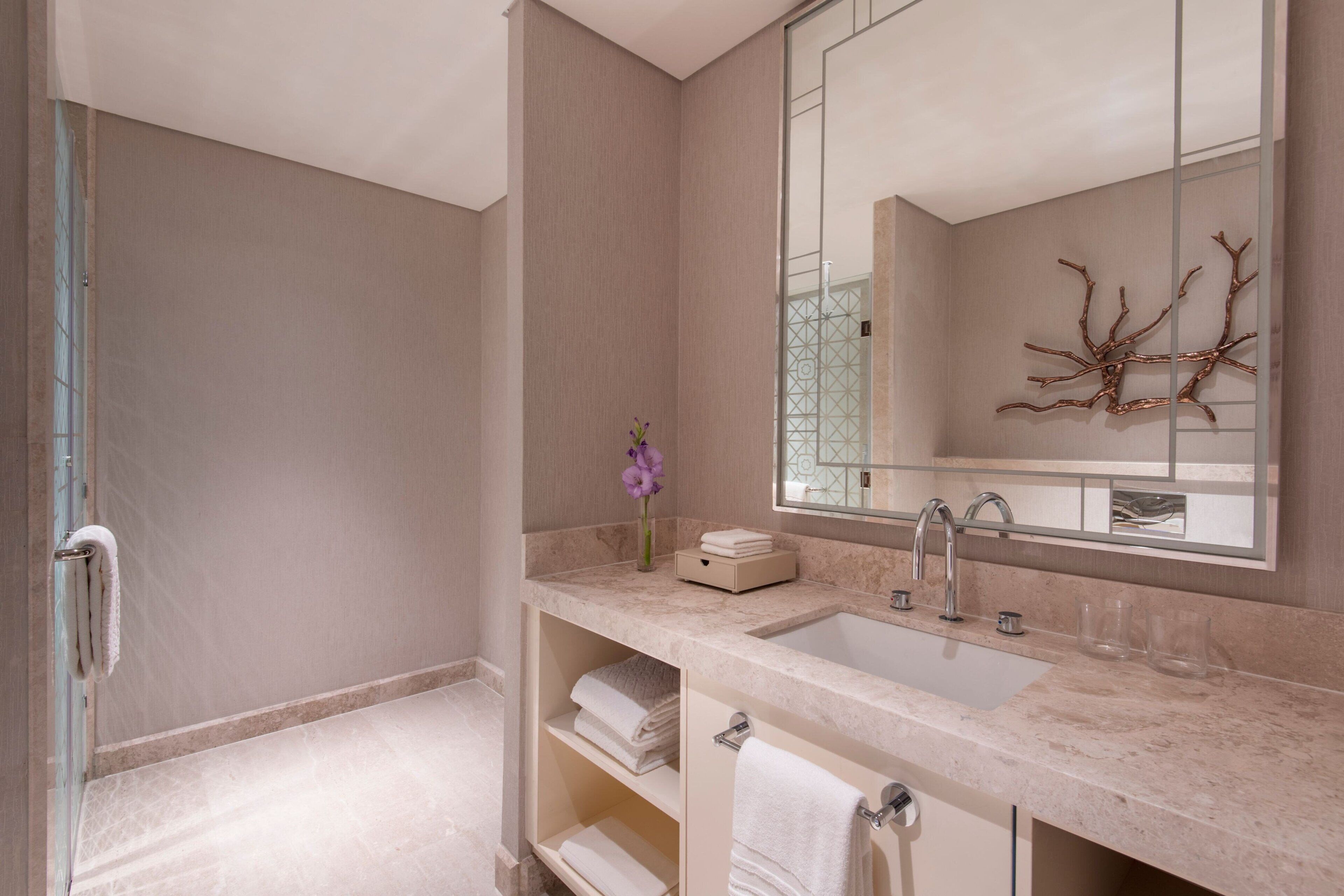 The St. Regis Marsa Arabia Island, The Pearl Qatar