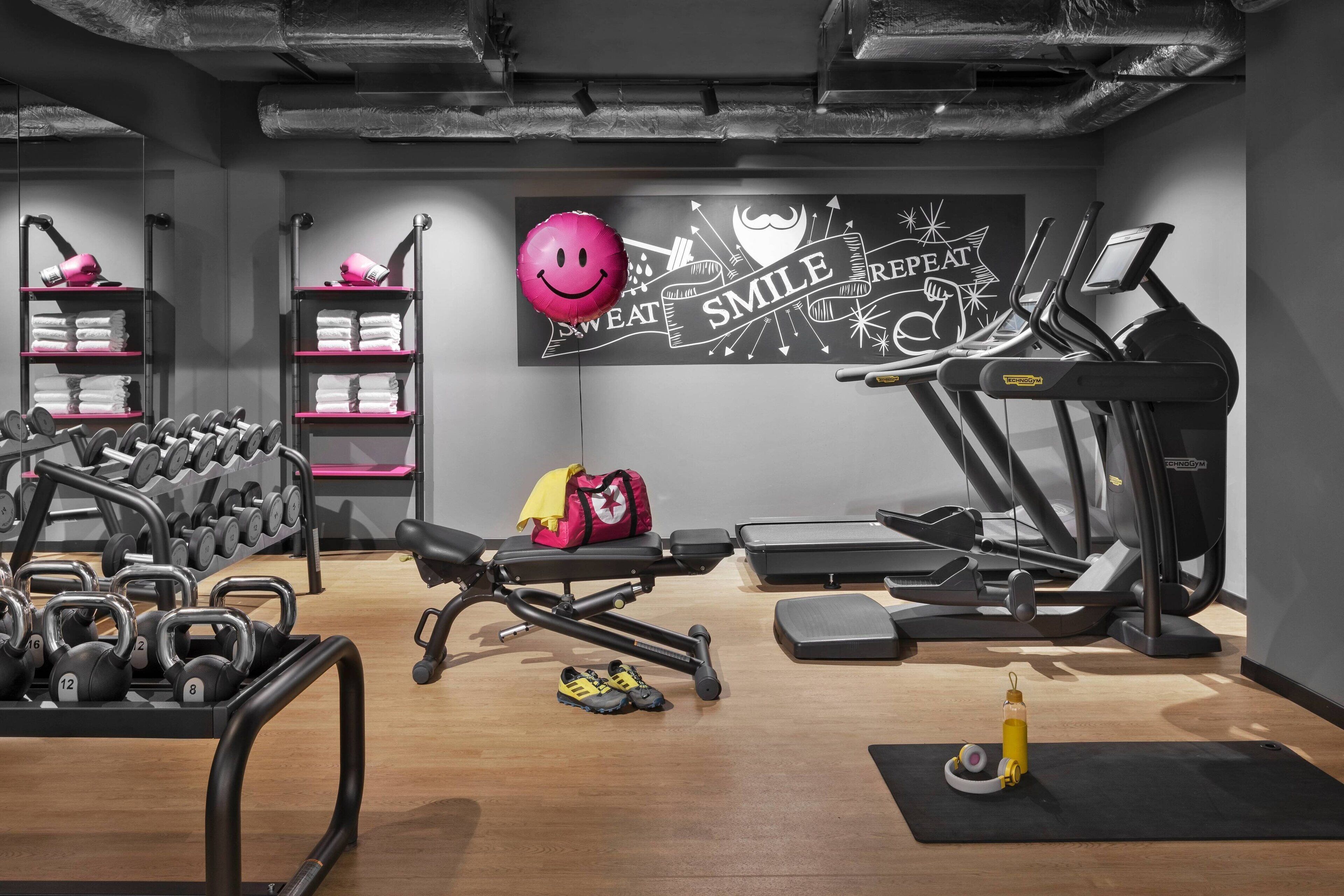 Moxy Bucharest Old Town Moxy Bucharest Old Town