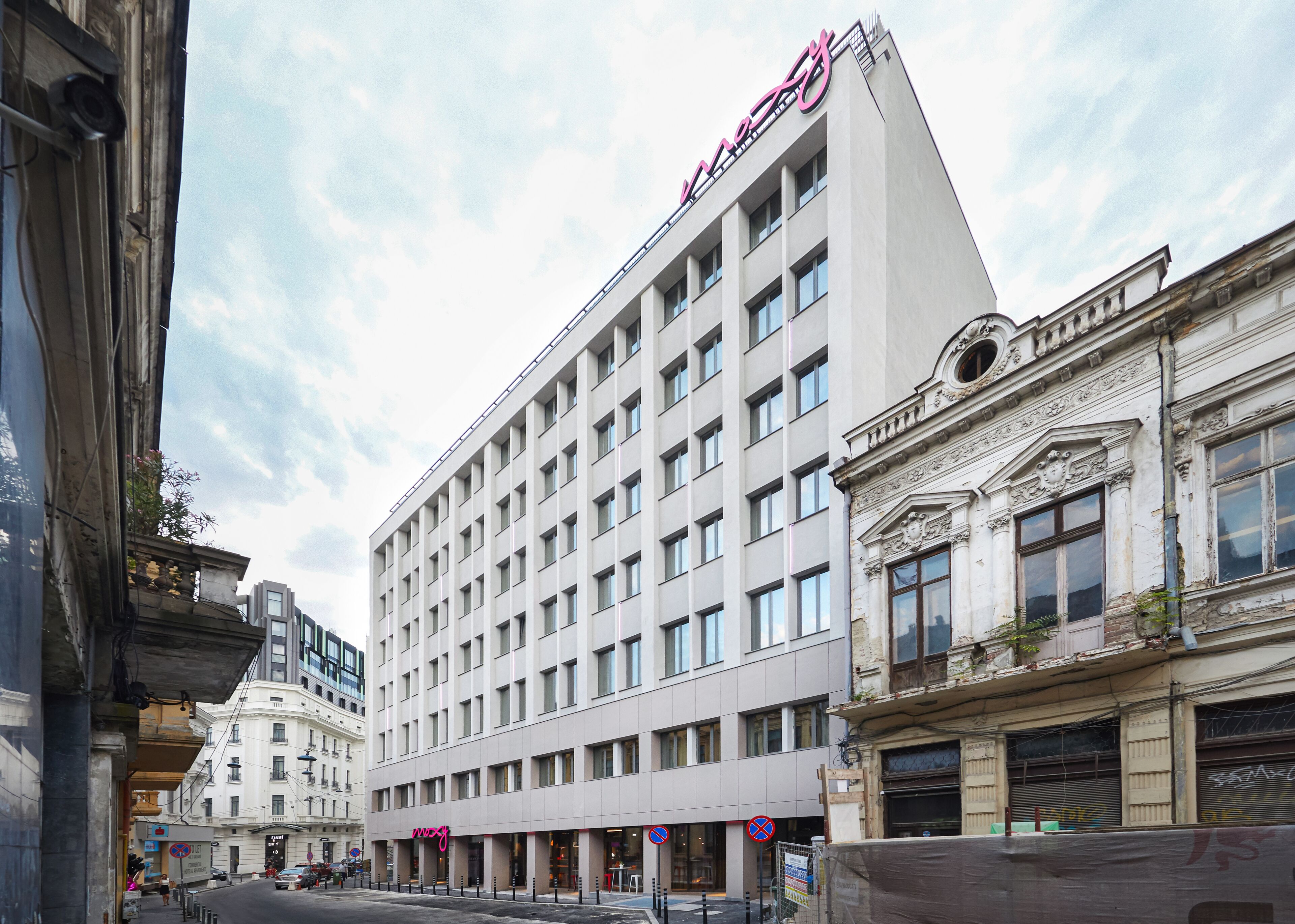 Moxy Bucharest Old Town Moxy Bucharest Old Town