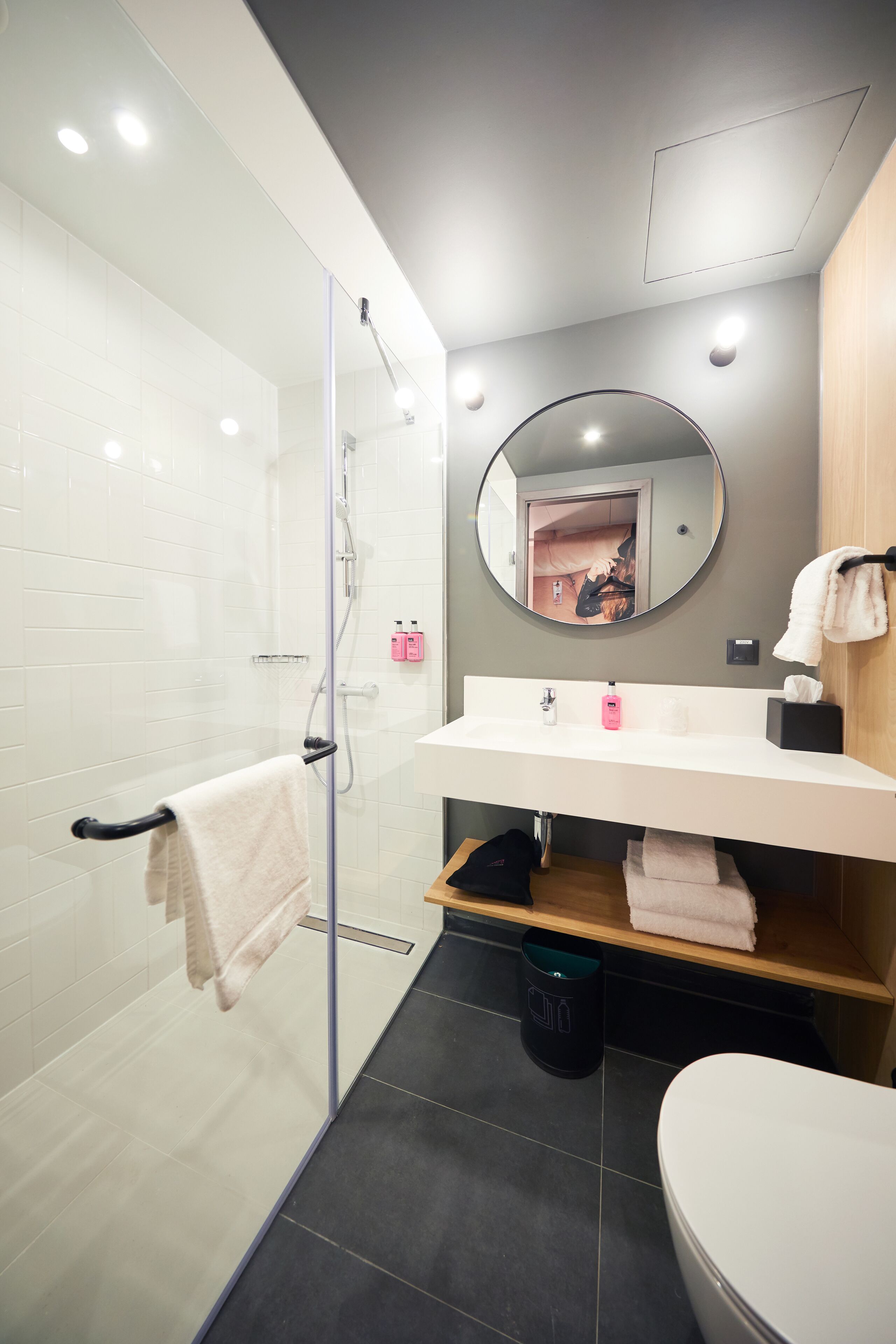 Moxy Bucharest Old Town Moxy Bucharest Old Town