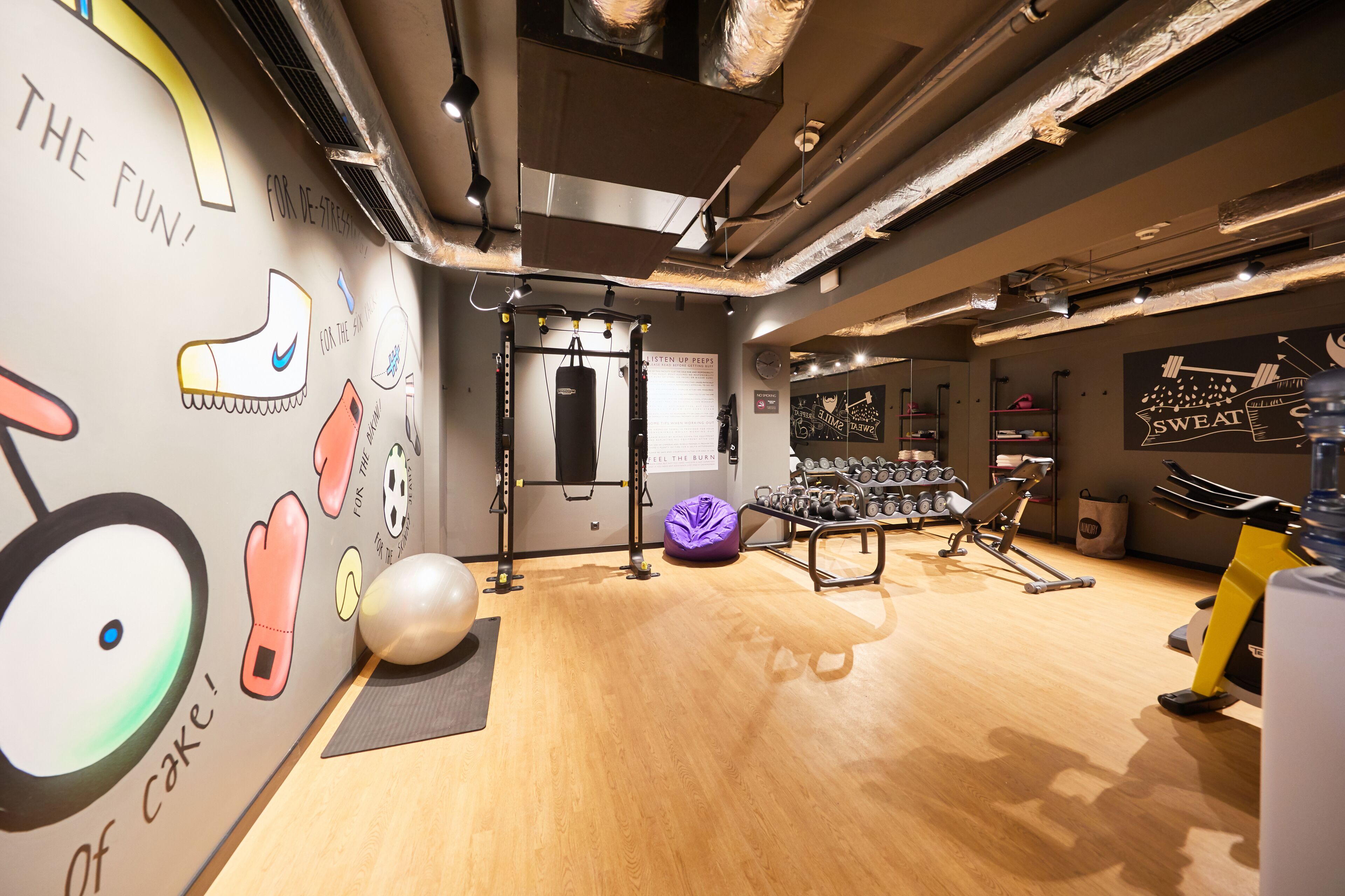 Moxy Bucharest Old Town Moxy Bucharest Old Town