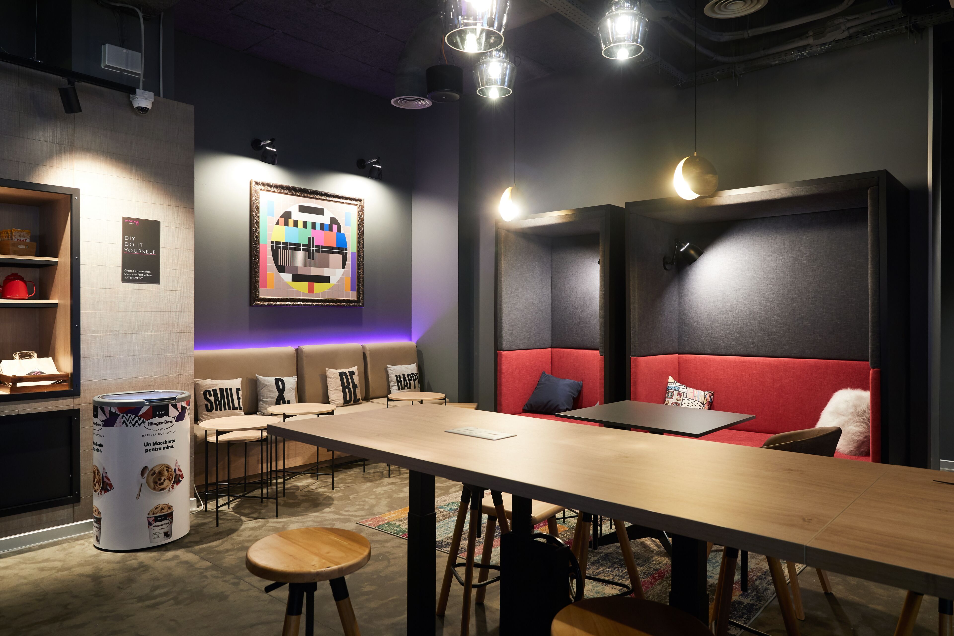 Moxy Bucharest Old Town Moxy Bucharest Old Town