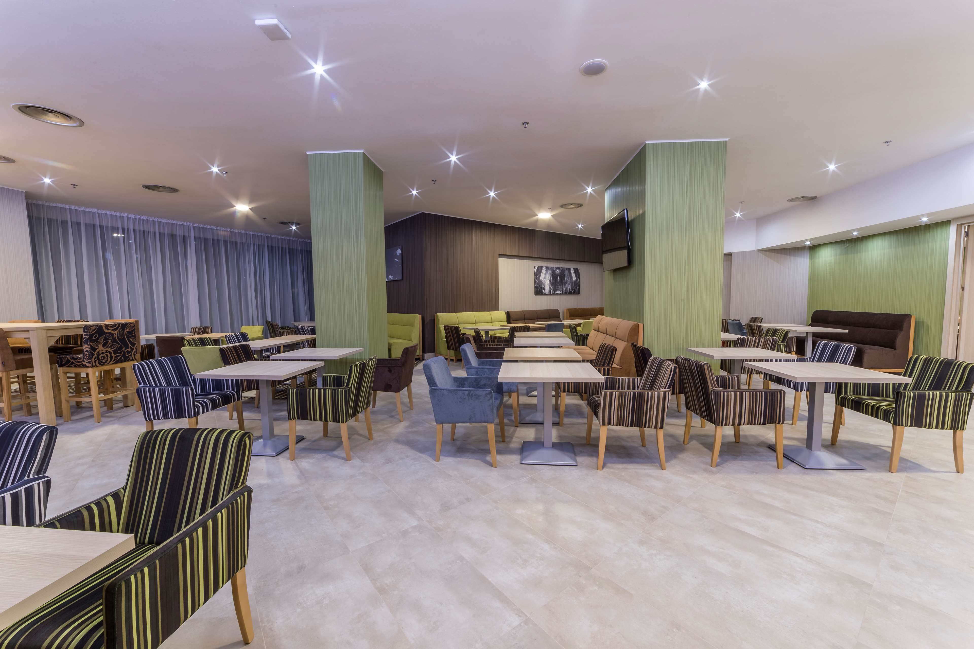 Hampton by Hilton Iasi Hampton by Hilton Iasi