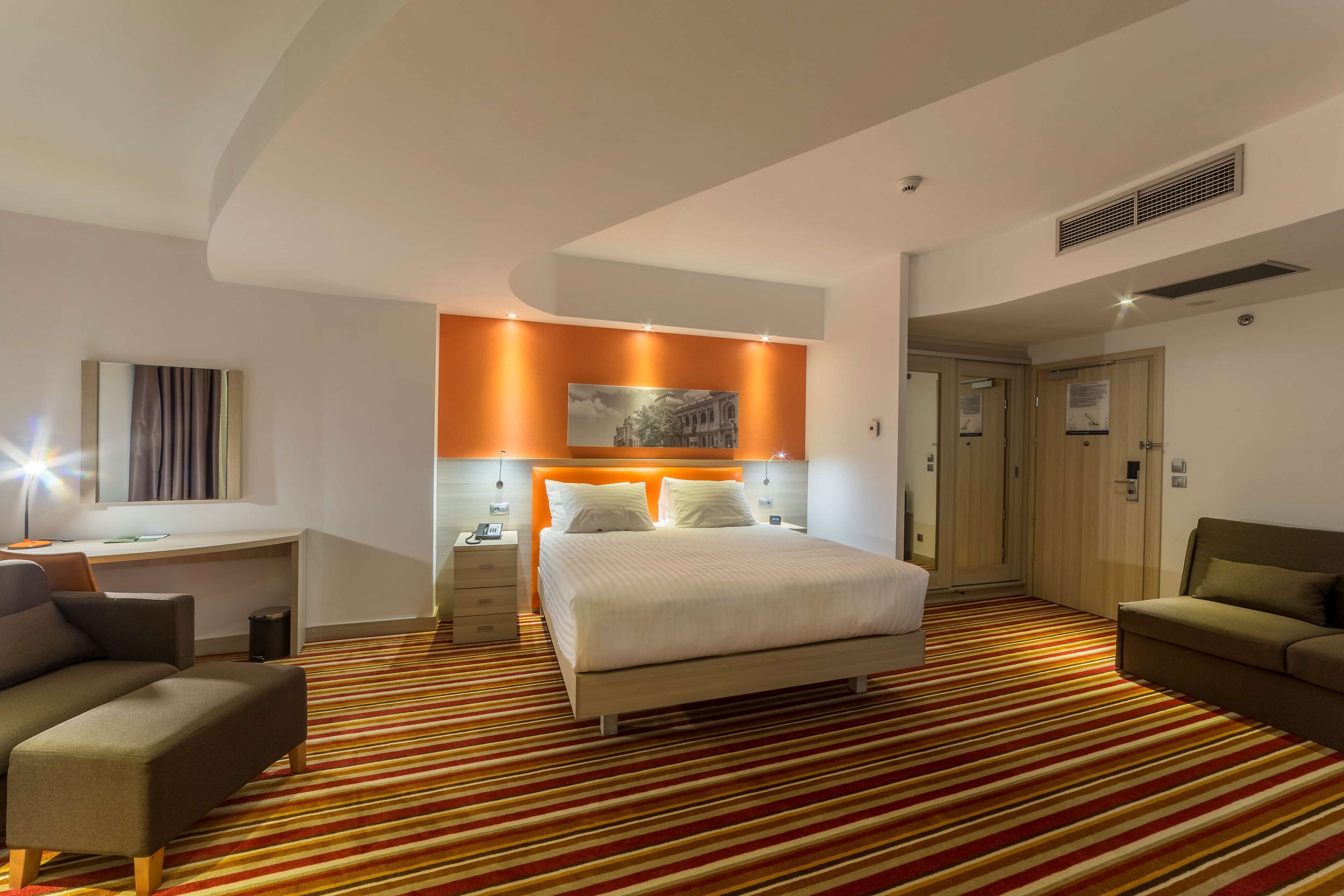 Hampton by Hilton Iasi Hampton by Hilton Iasi