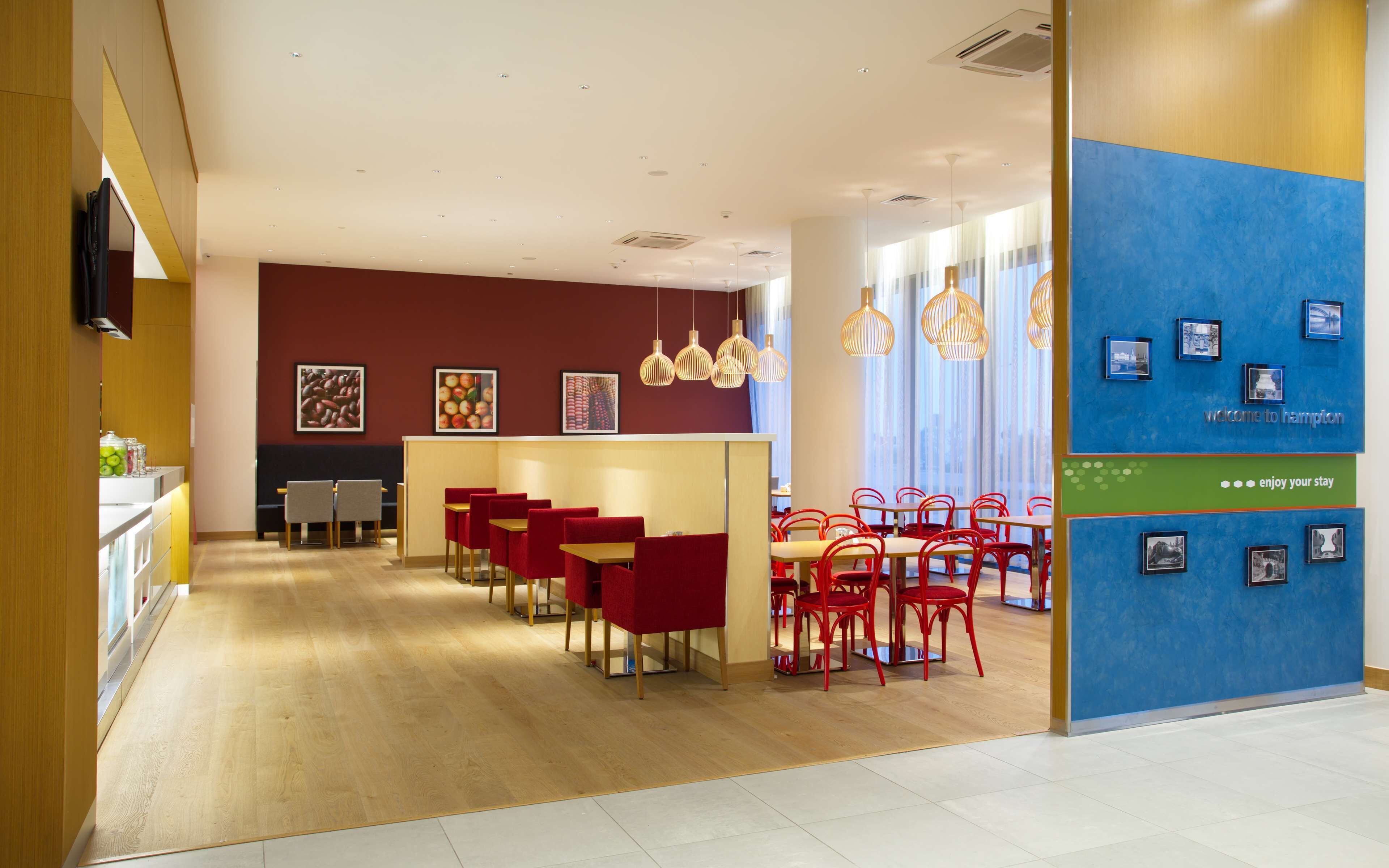 Hampton by Hilton Saint Petersburg ExpoForum Hampton by Hilton Saint Petersburg ExpoForum