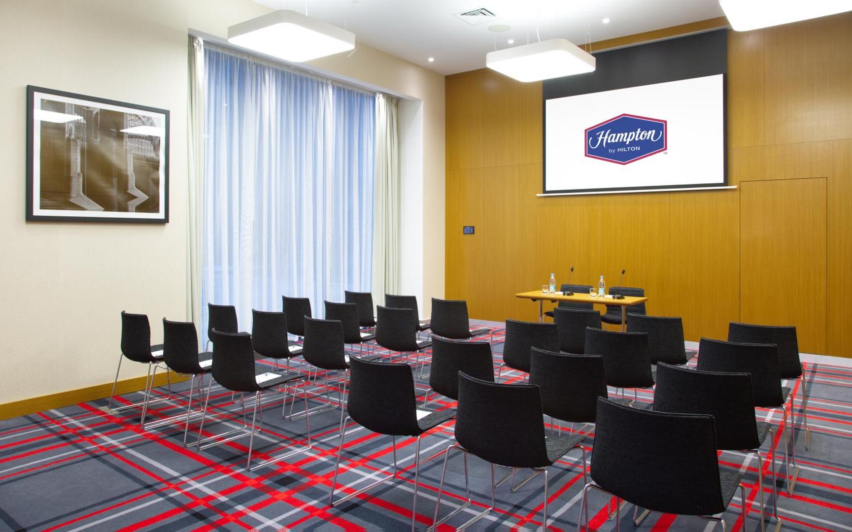 Hampton by Hilton Saint Petersburg ExpoForum Hampton by Hilton Saint Petersburg ExpoForum
