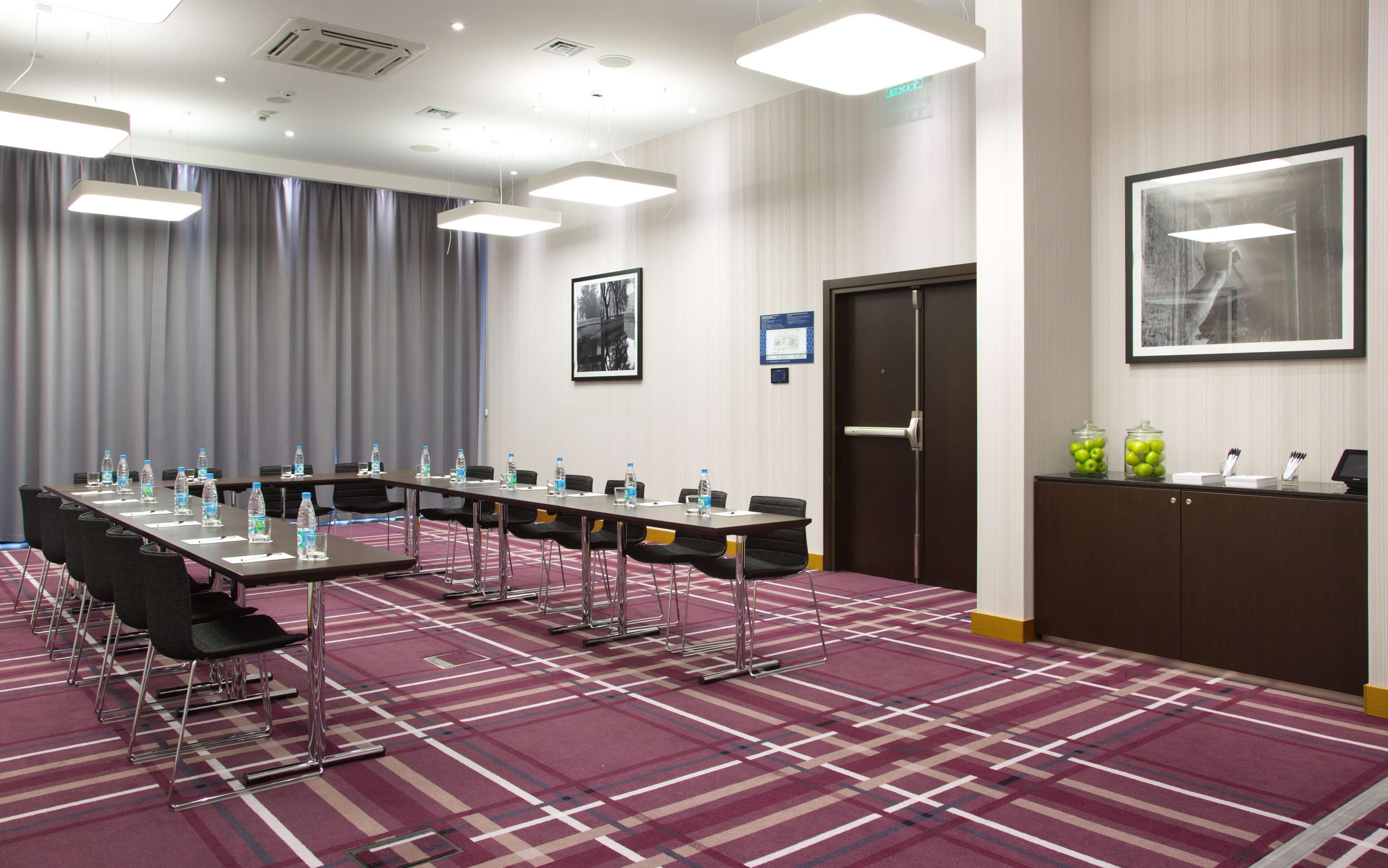 Hampton by Hilton Saint Petersburg ExpoForum Hampton by Hilton Saint Petersburg ExpoForum