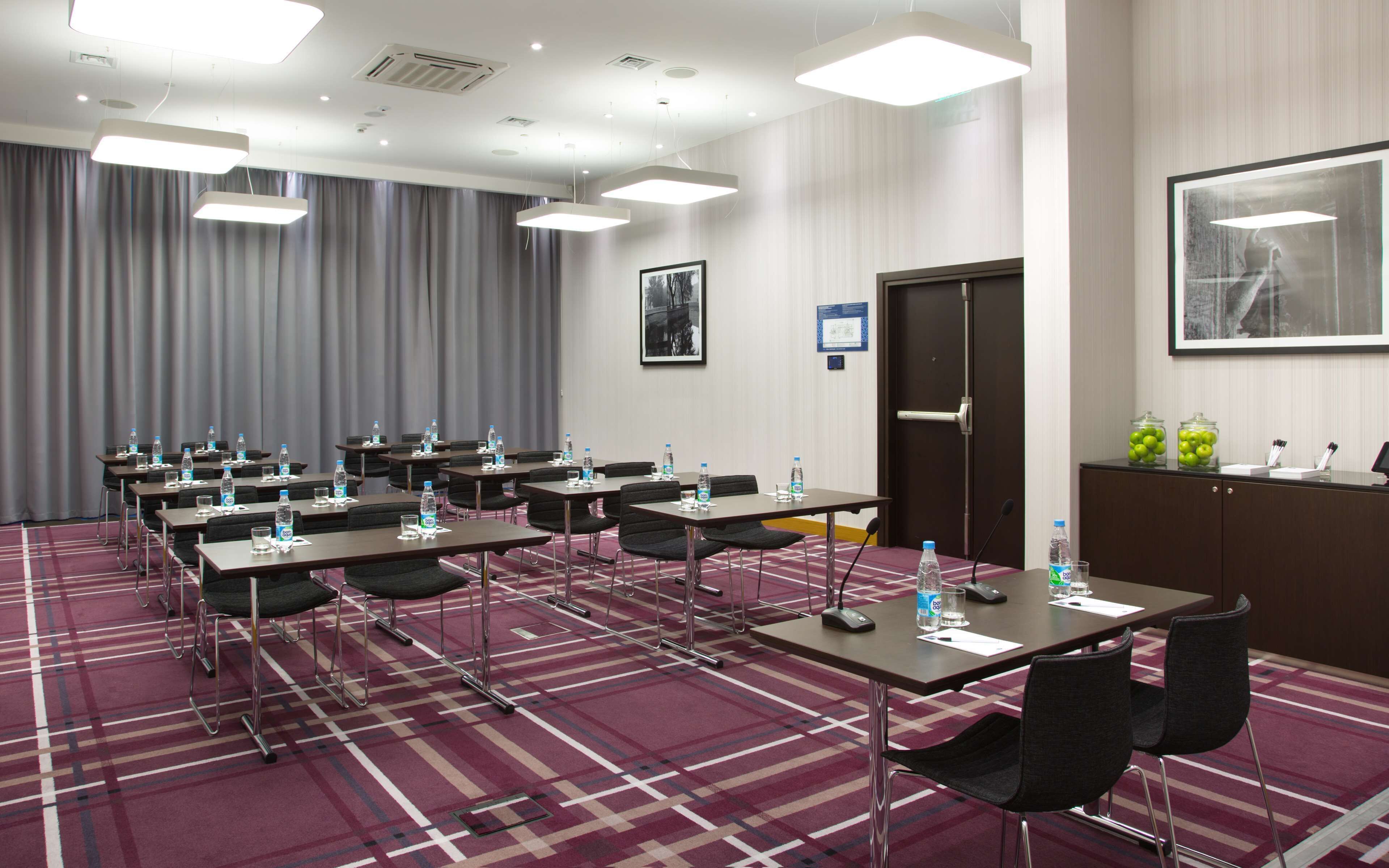 Hampton by Hilton Saint Petersburg ExpoForum Hampton by Hilton Saint Petersburg ExpoForum
