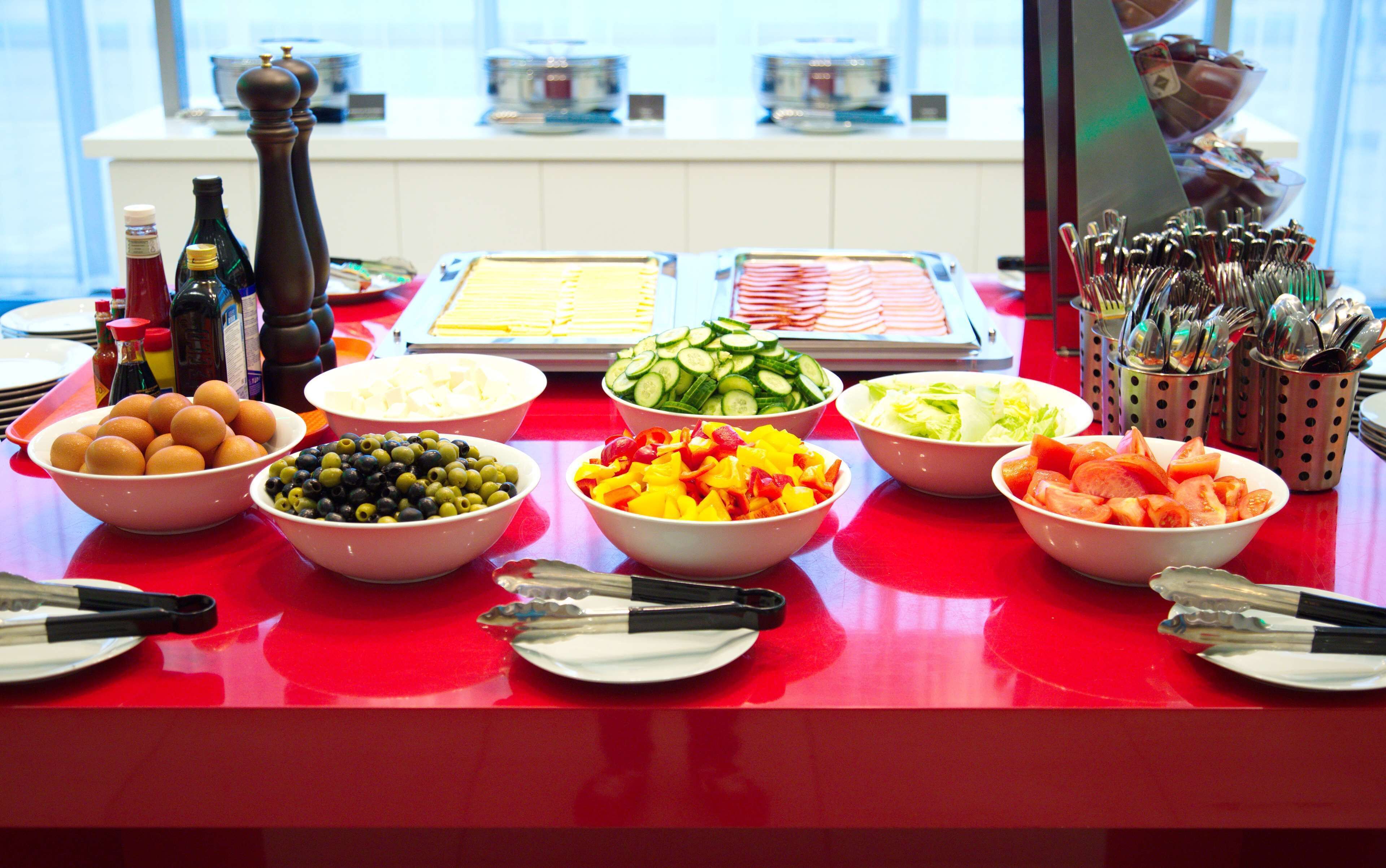 Hampton by Hilton Saint Petersburg ExpoForum Hampton by Hilton Saint Petersburg ExpoForum