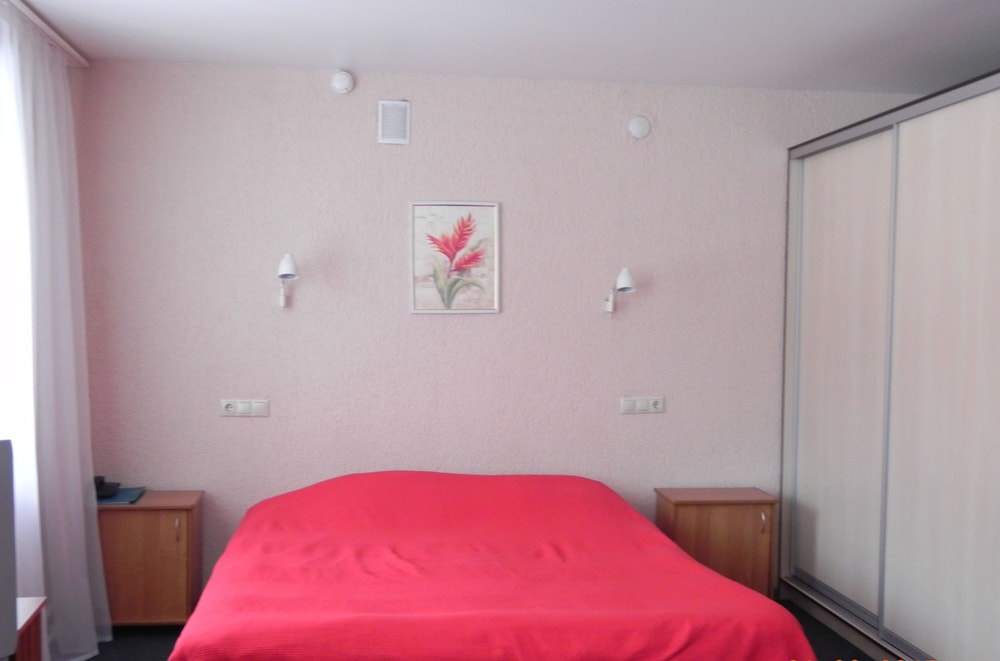 Izumrud Hotel Izumrud Hotel