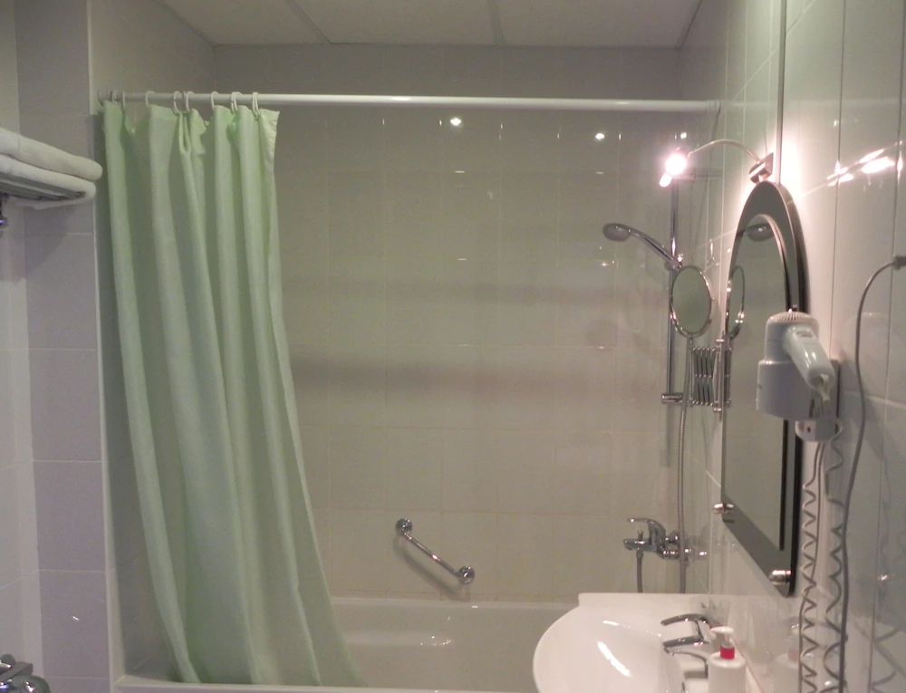 Izumrud Hotel Izumrud Hotel