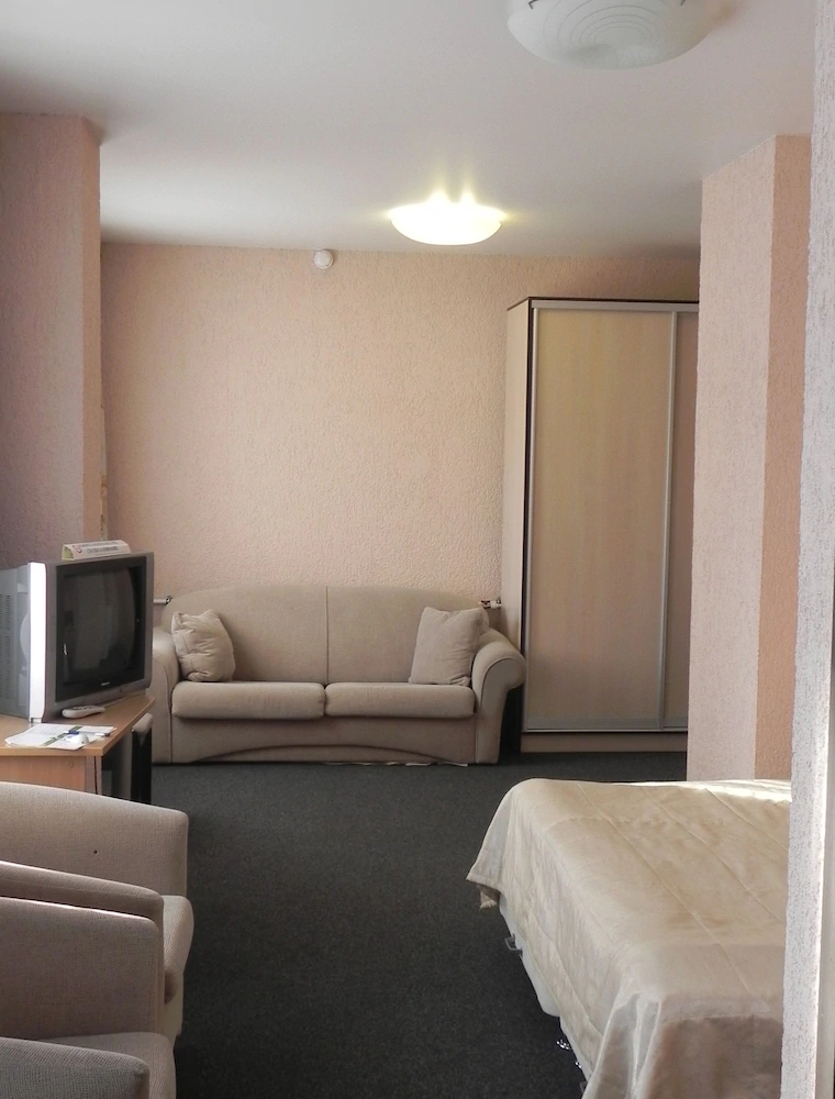 Izumrud Hotel Izumrud Hotel