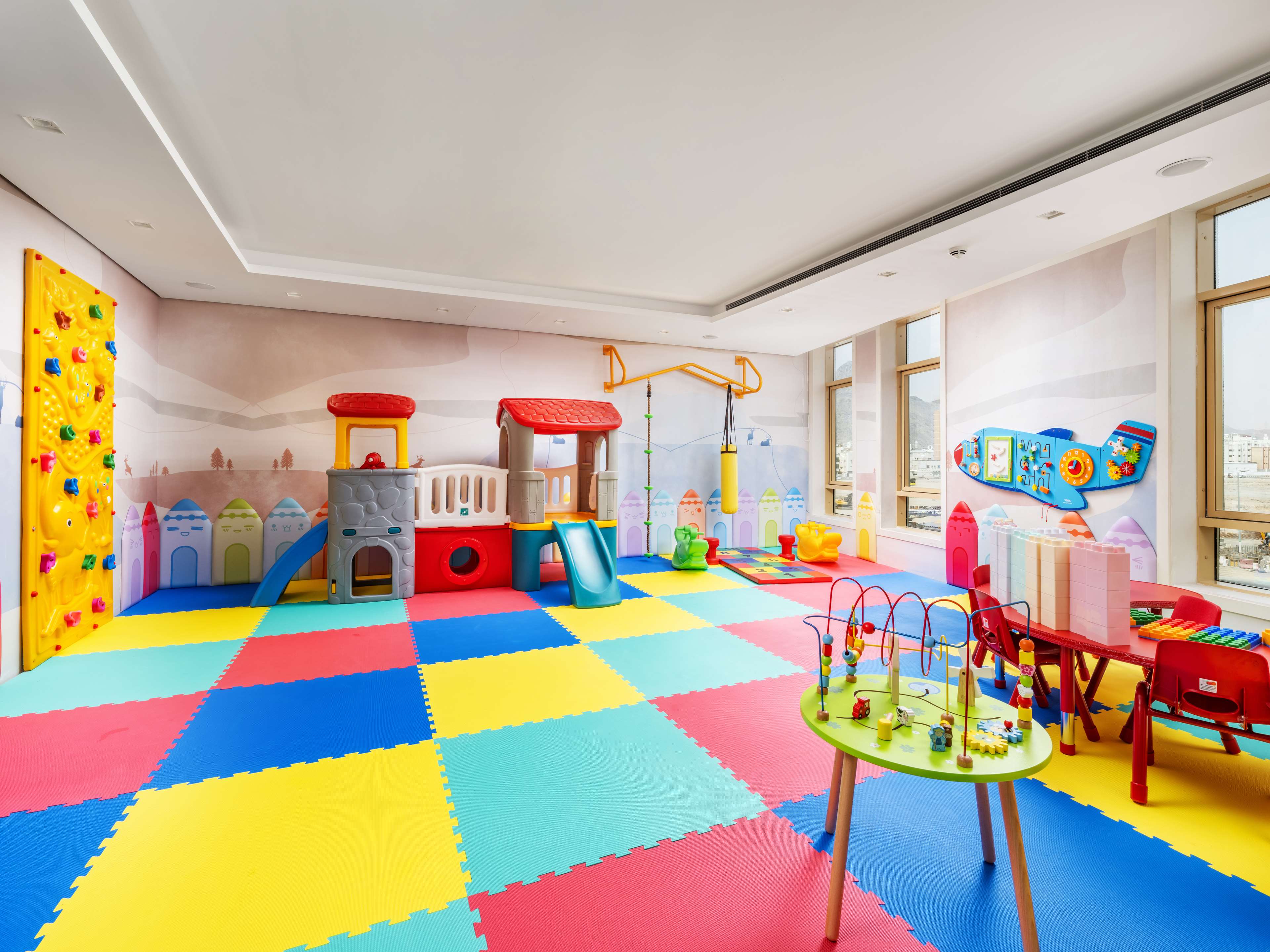 Wirgan Al Noor, Tapestry Collection by Hilton