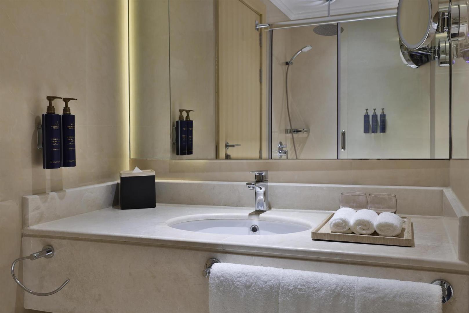 Diyar Ajwa, Tapestry Collection by Hilton