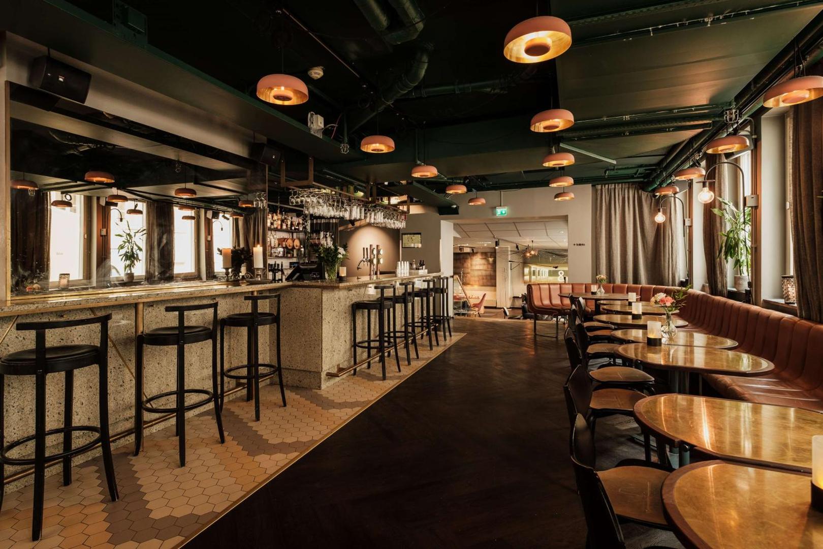 Best Western and Hotel