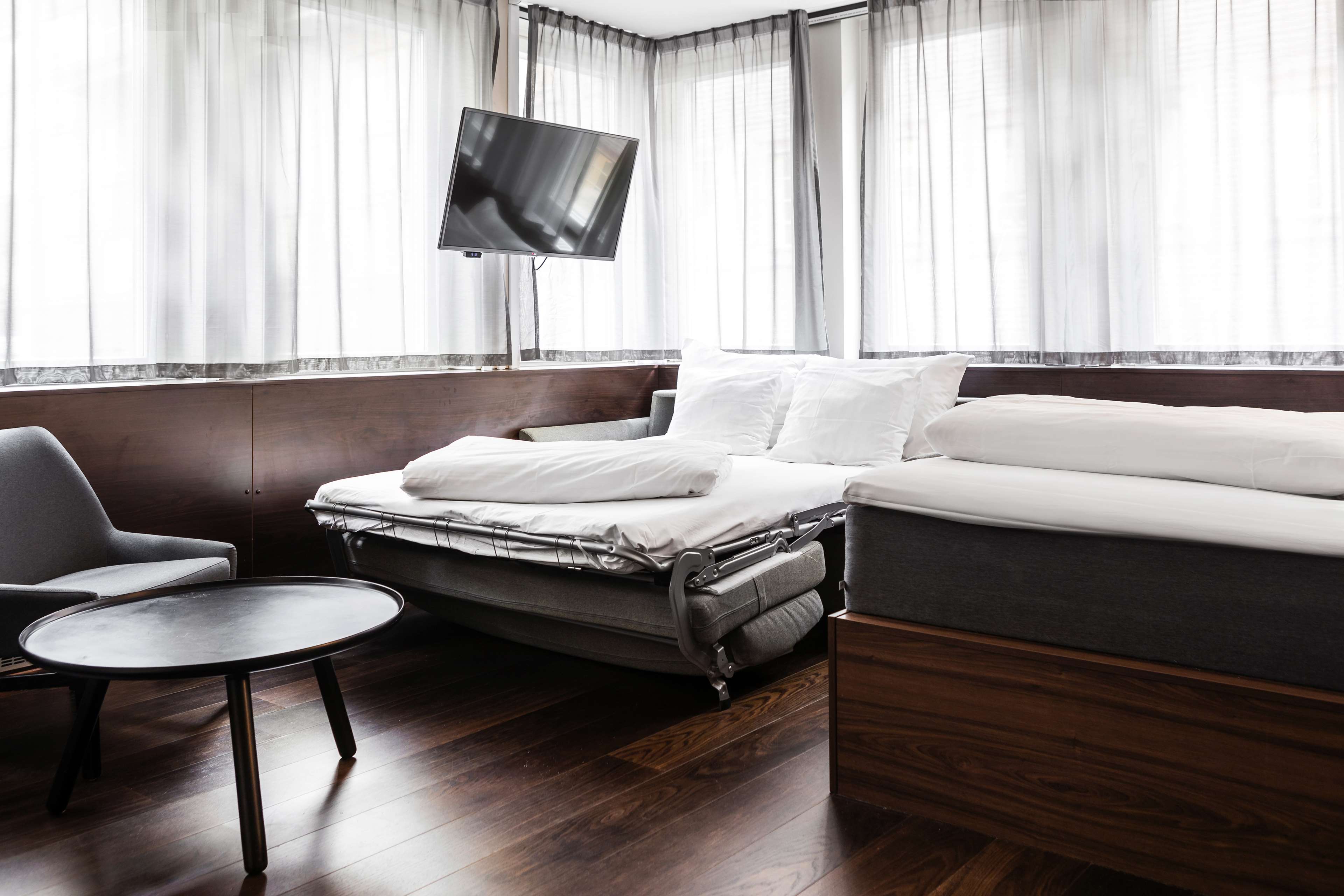 Best Western and Hotel