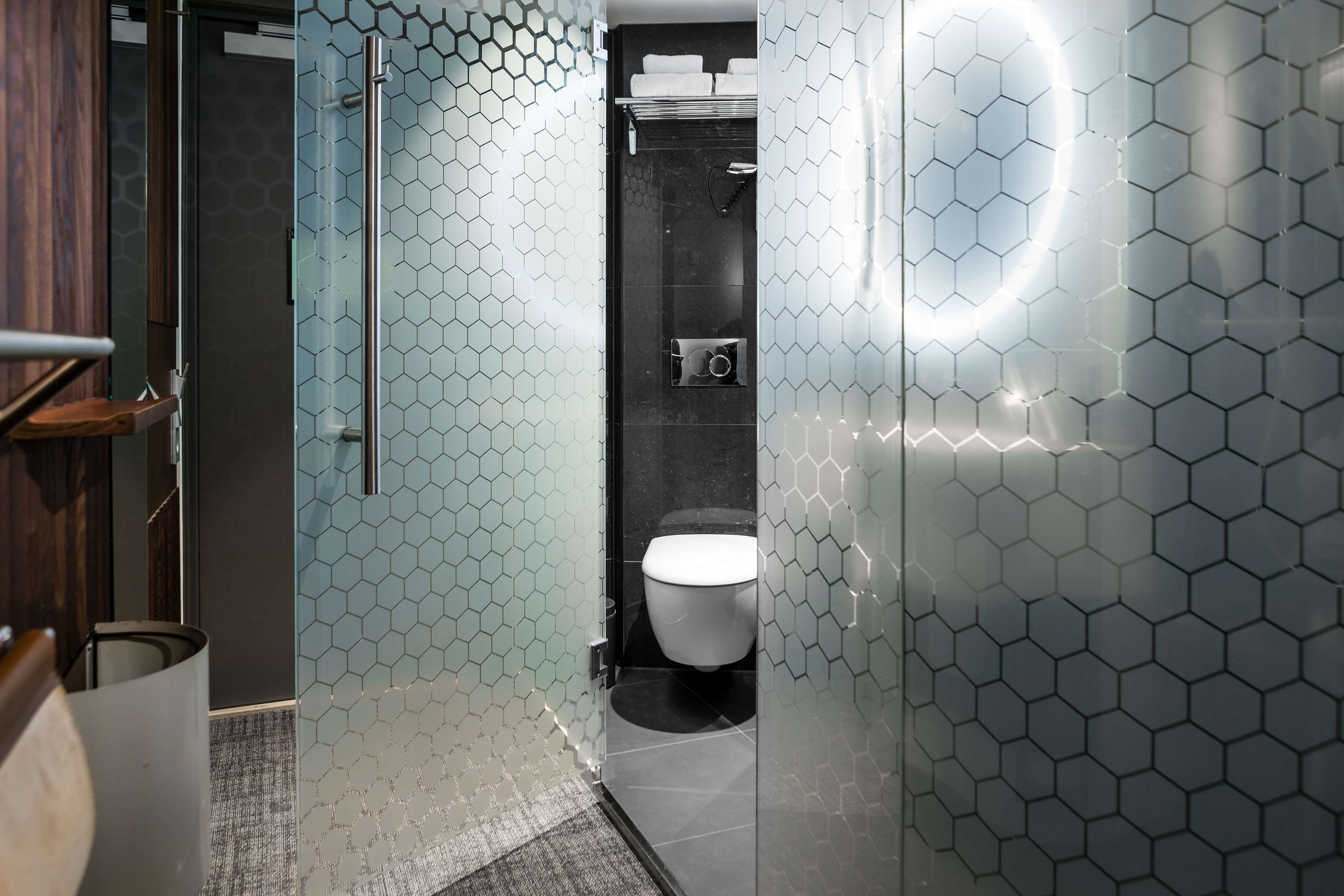 Best Western and Hotel