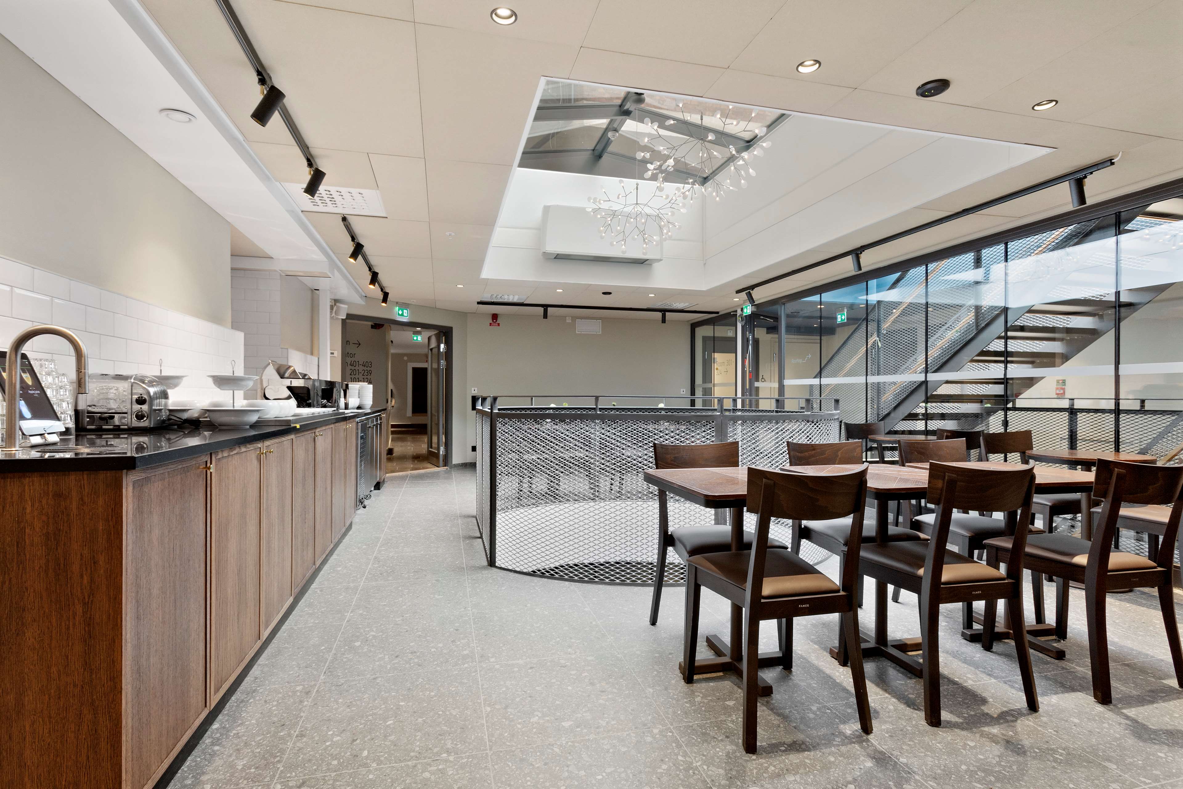 Best Western Hotel at 108