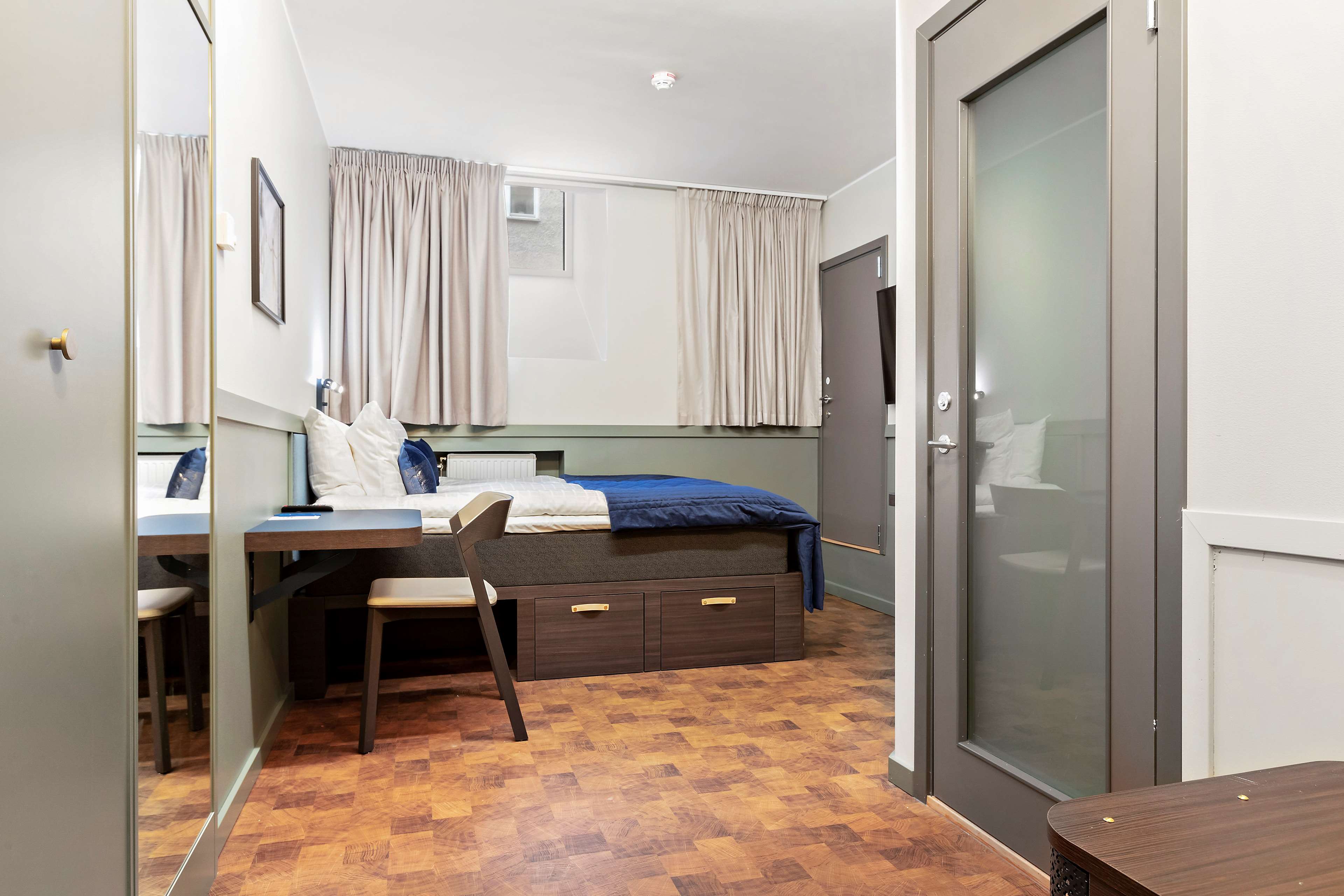 Best Western Hotel at 108