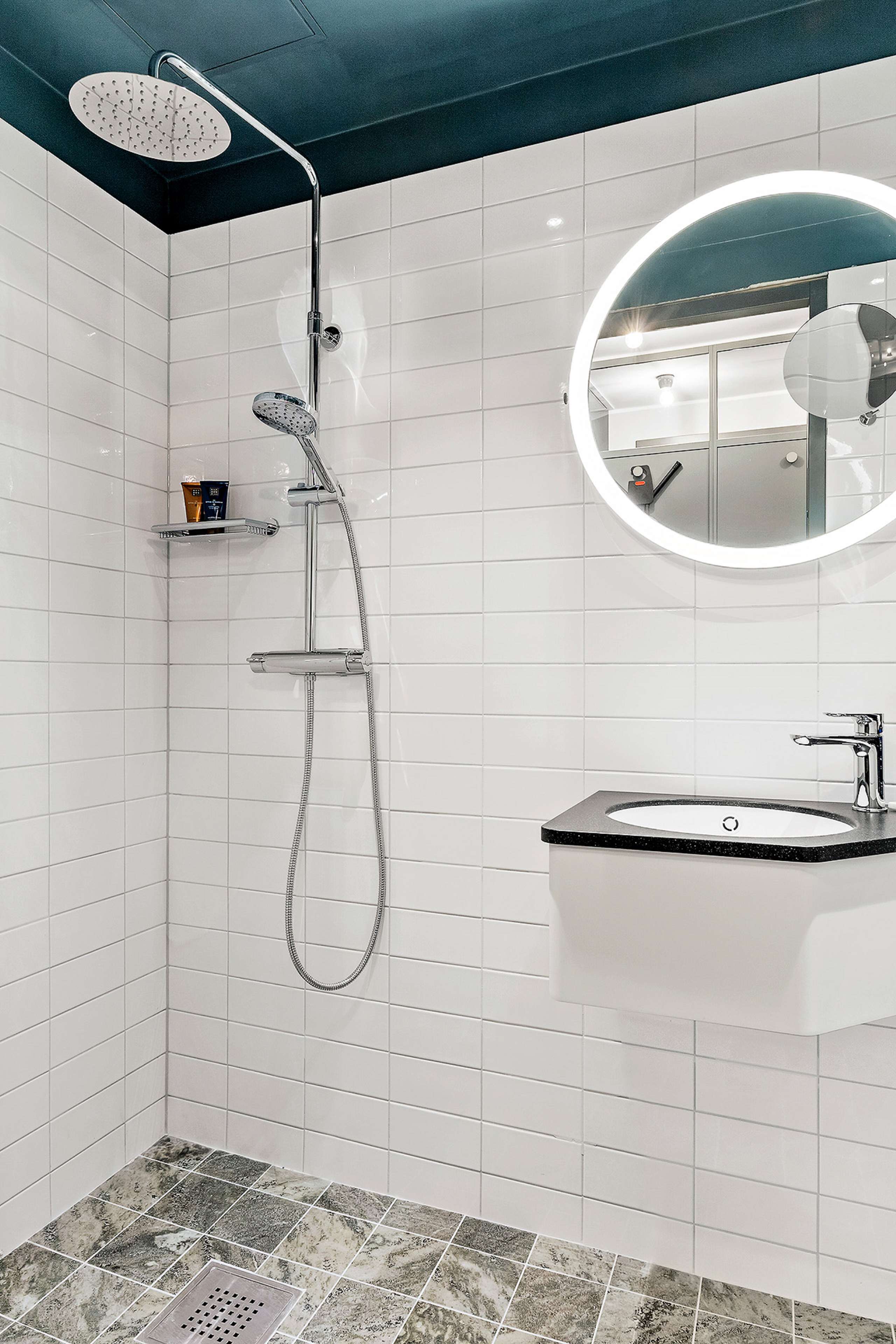 Best Western Hotel at 108