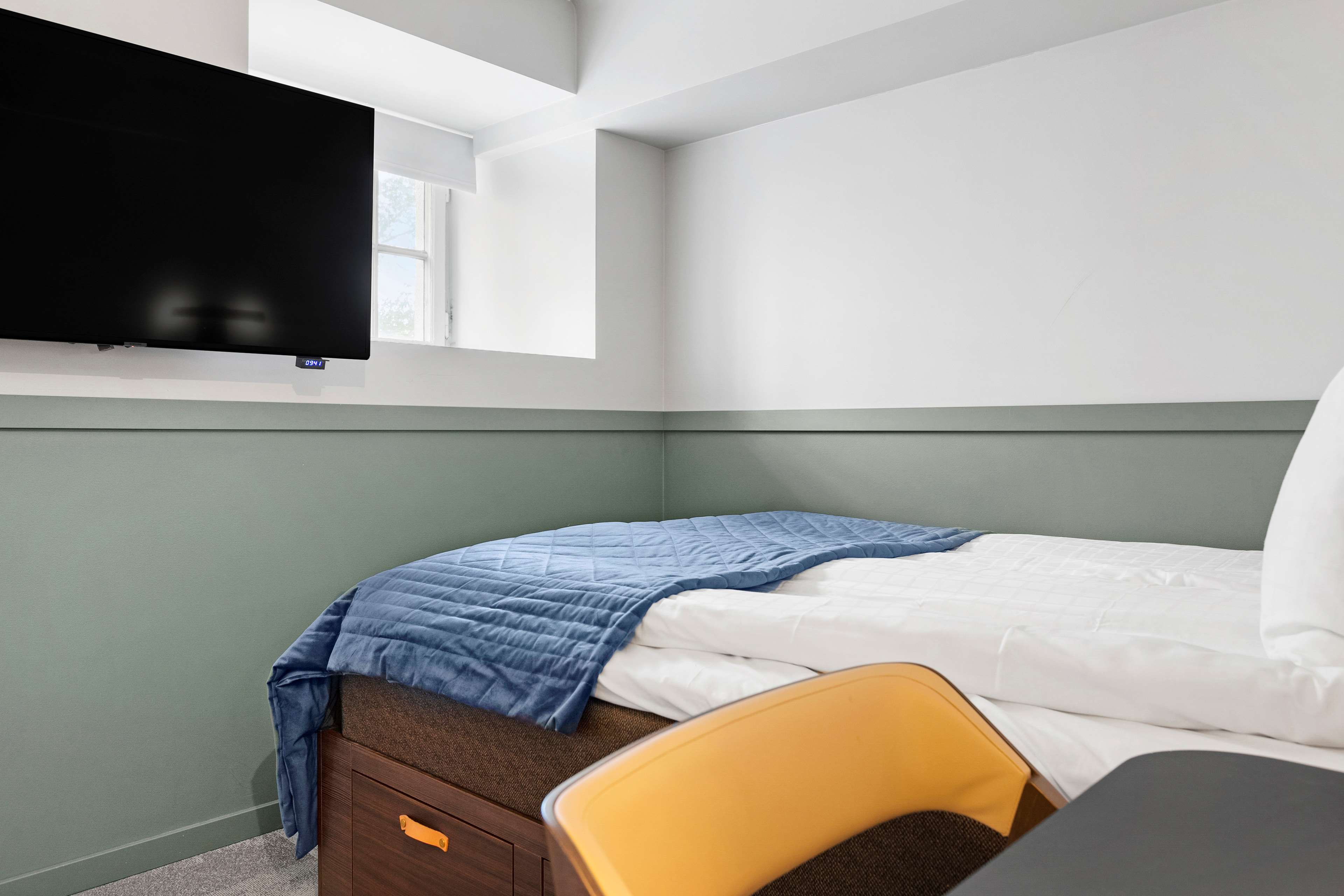 Best Western Hotel at 108